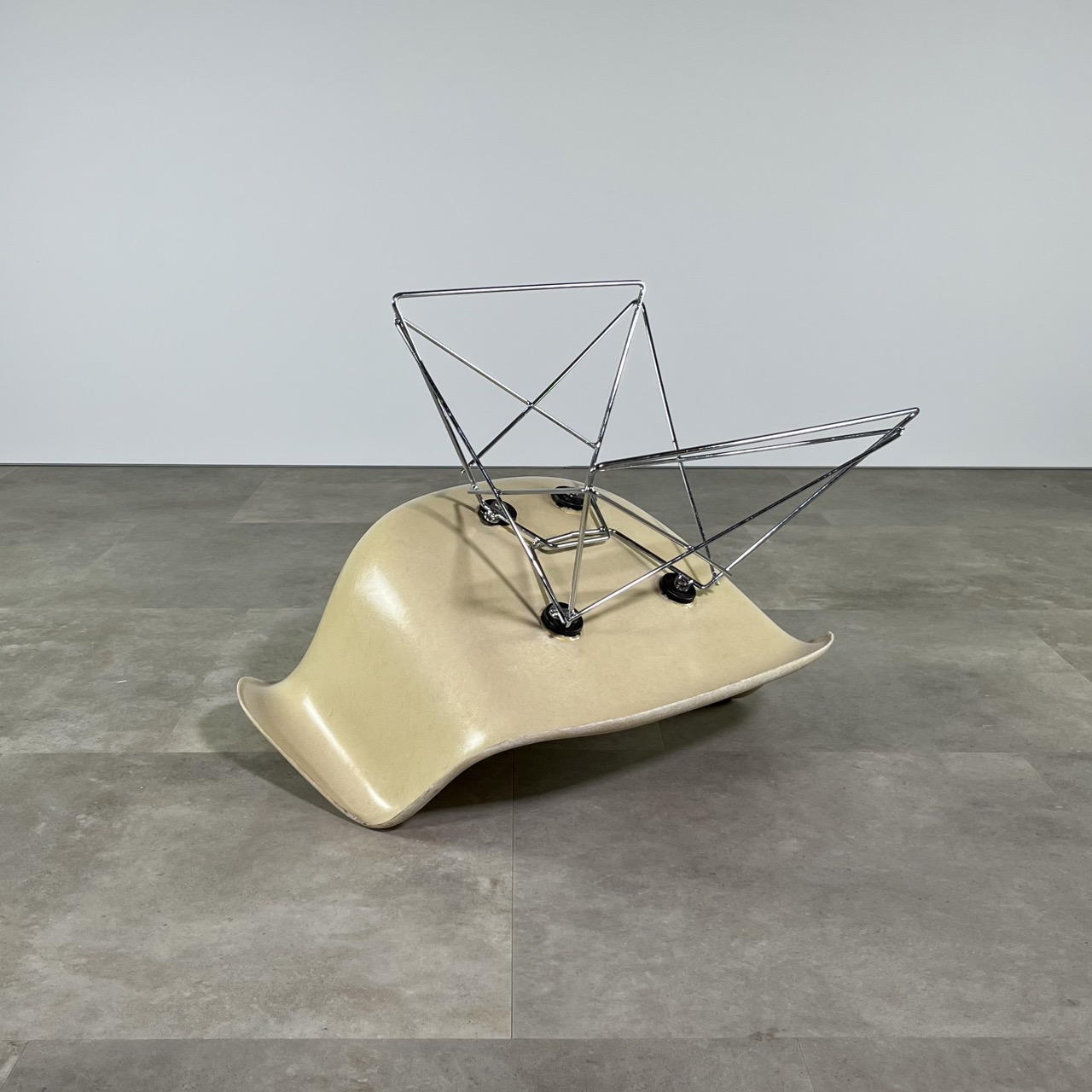 "LAR" Easy Chair