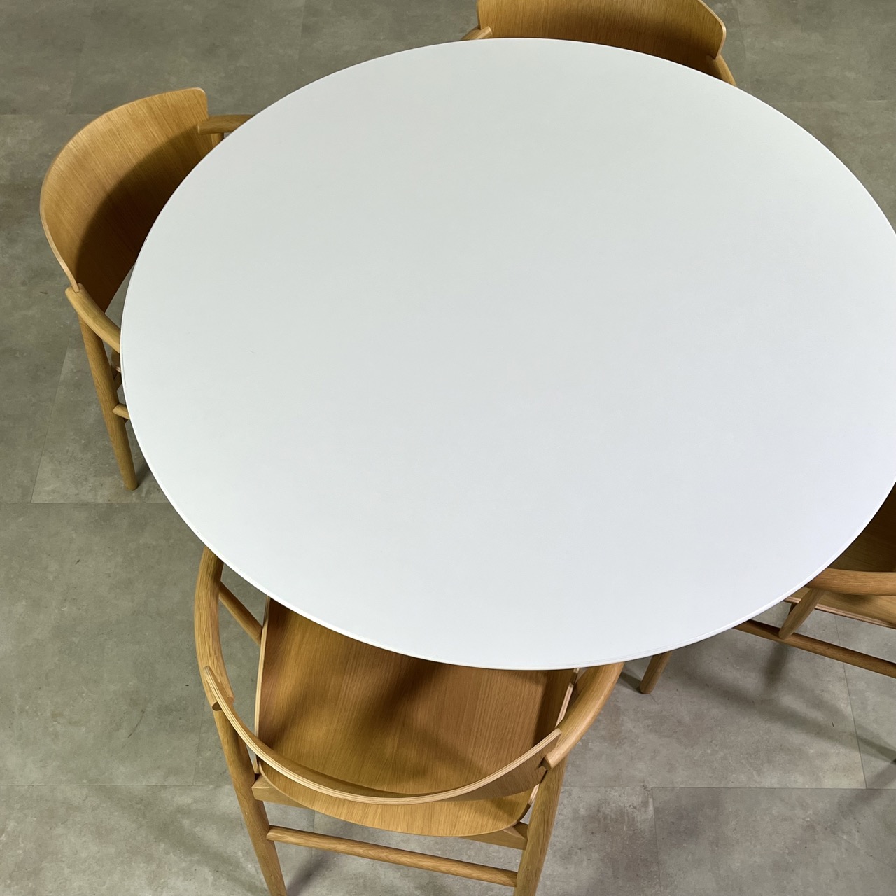 "Tulip" Dining Table