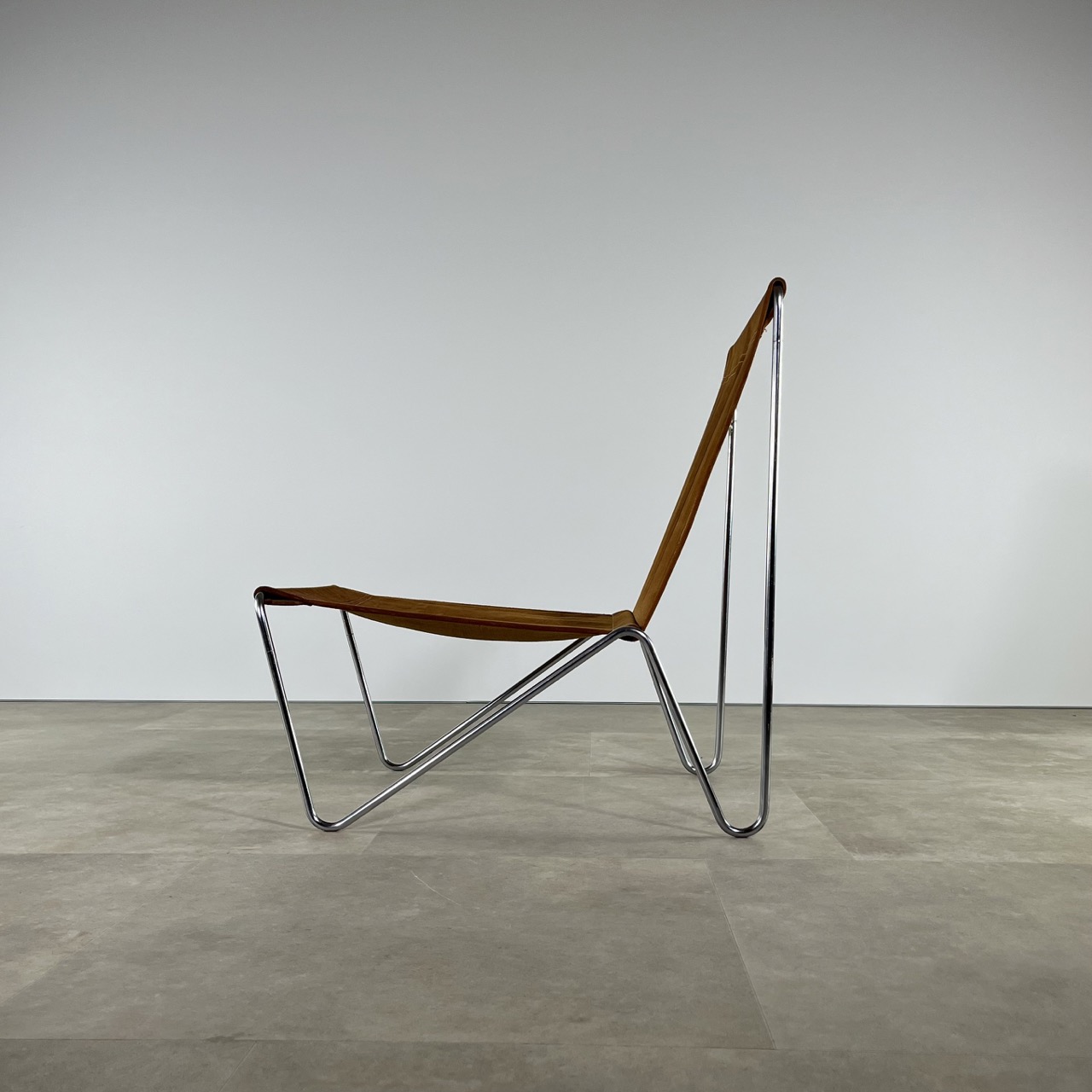 "Bachelor" Chair