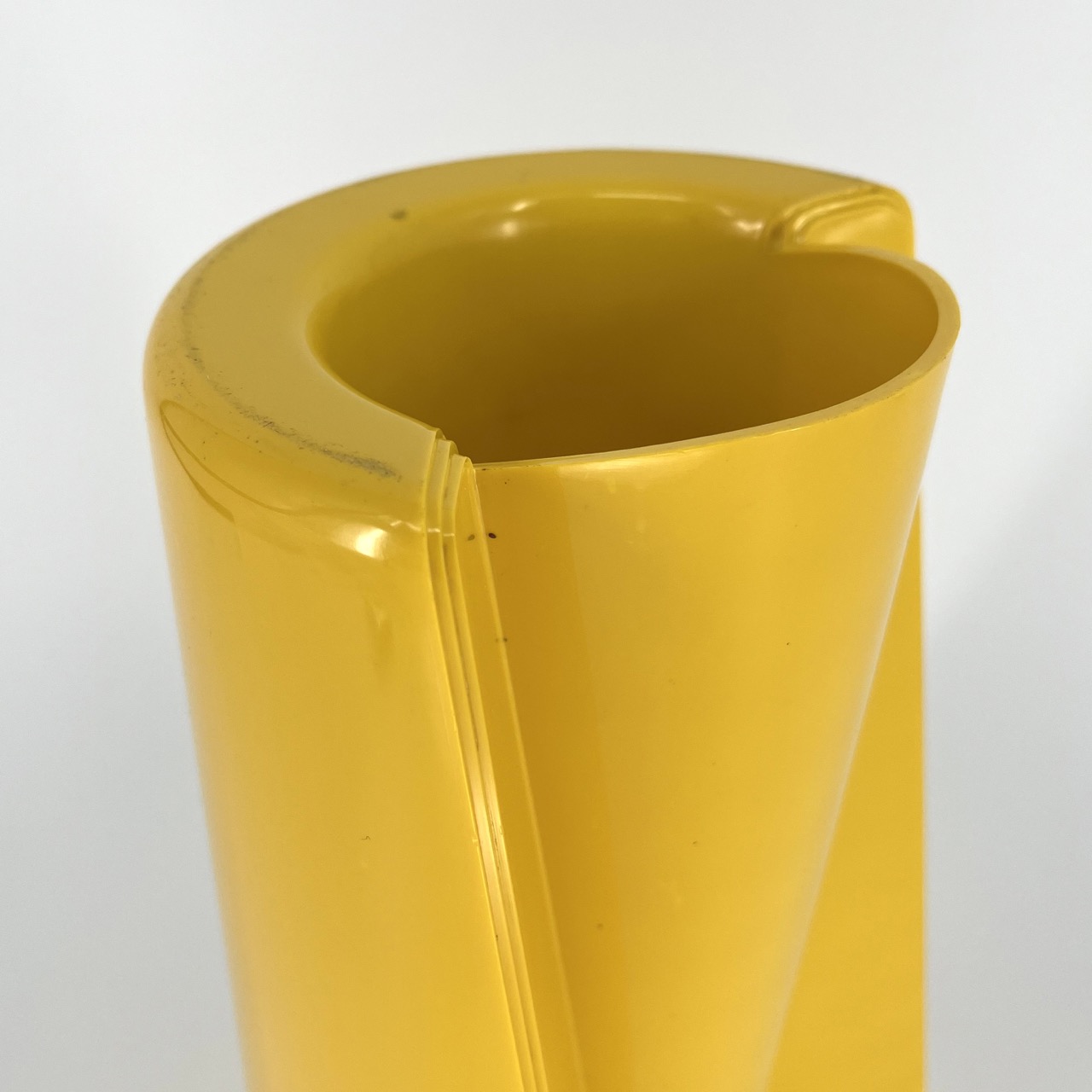 "Pago Pago" Vase "Pago Pago" Vase