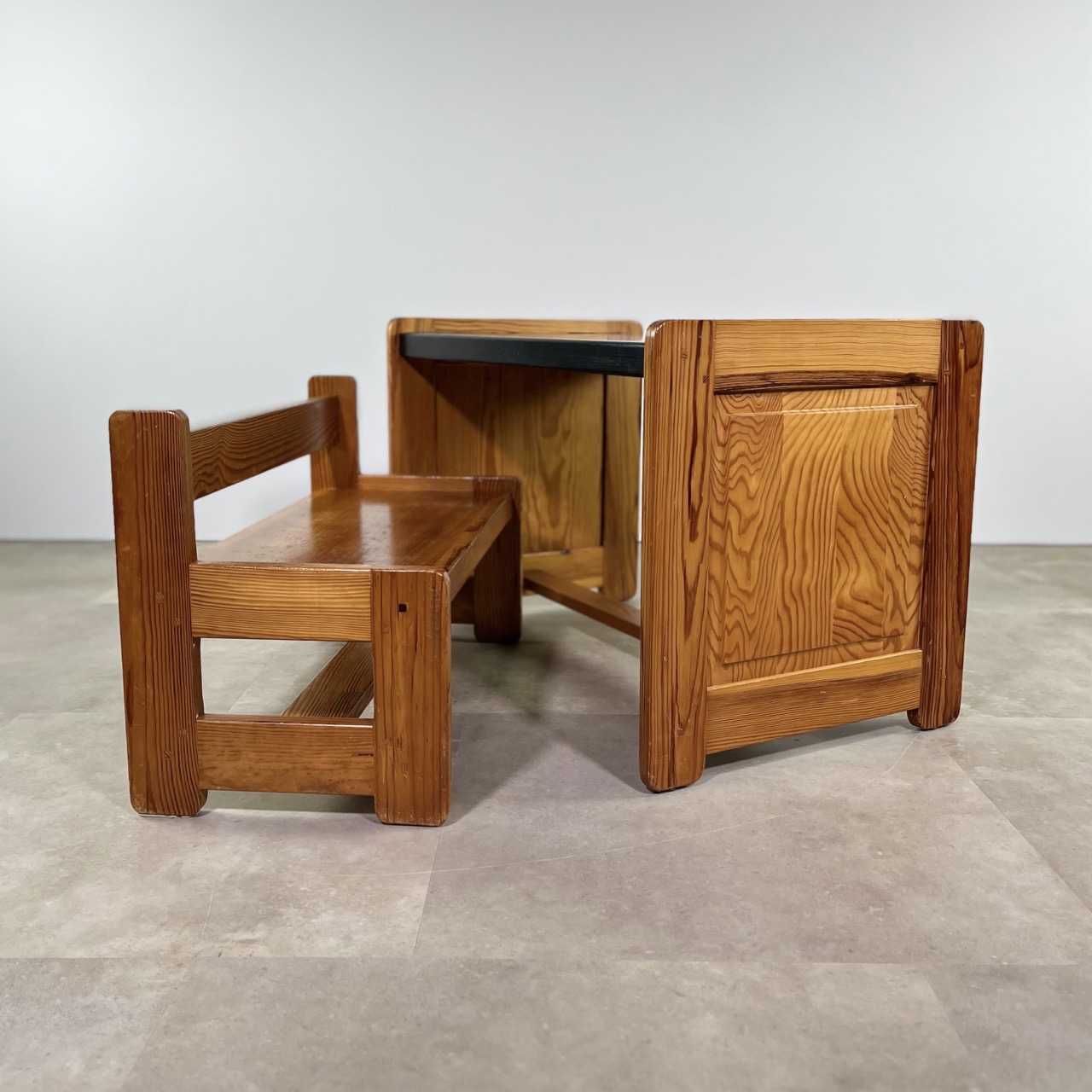 Mid-mod Children's Chair & Desk