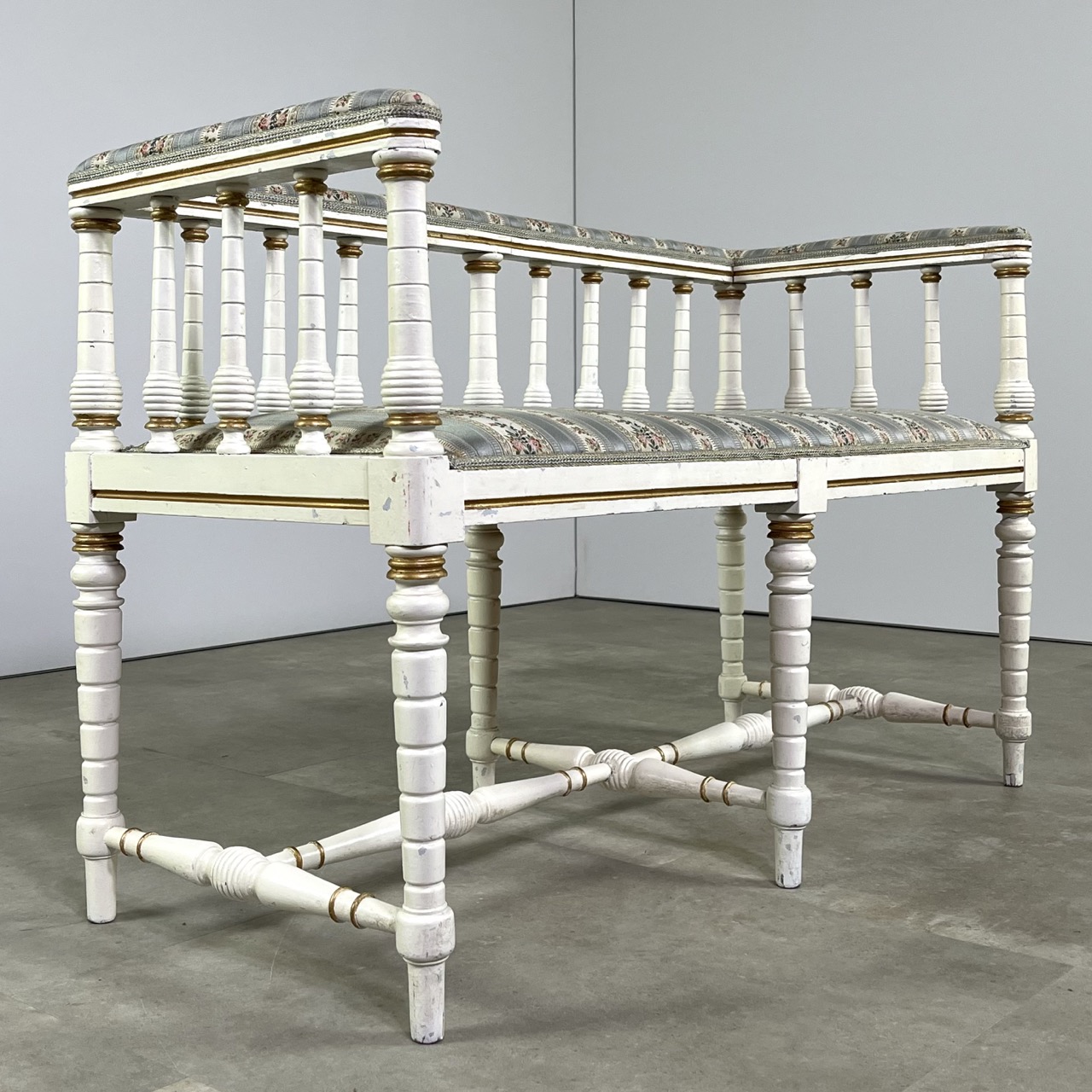 Gustavian Bench Gustavian Bench