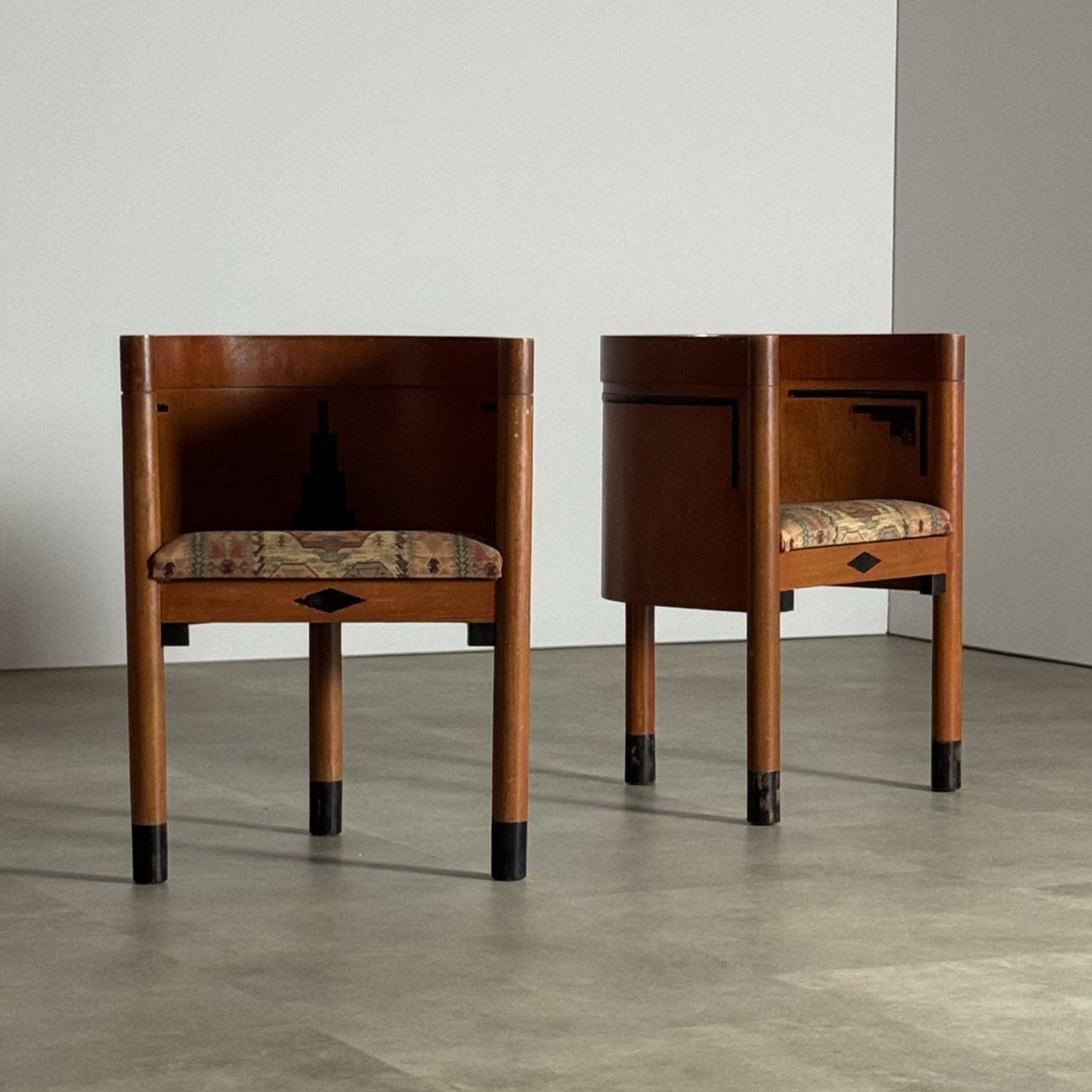 Vintage Tripod Tub Chairs 