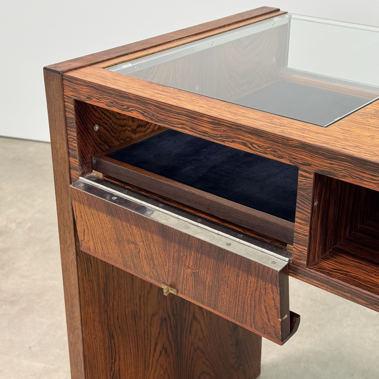 Vintage Jewelers Desk / Counter Vintage Jewelers Desk / Counter