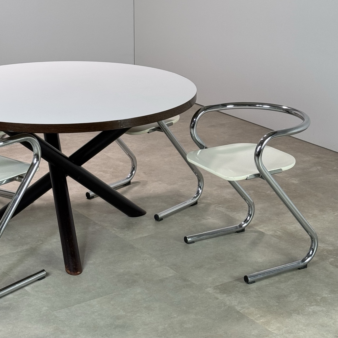 Vintage Dining Table "Plataan"