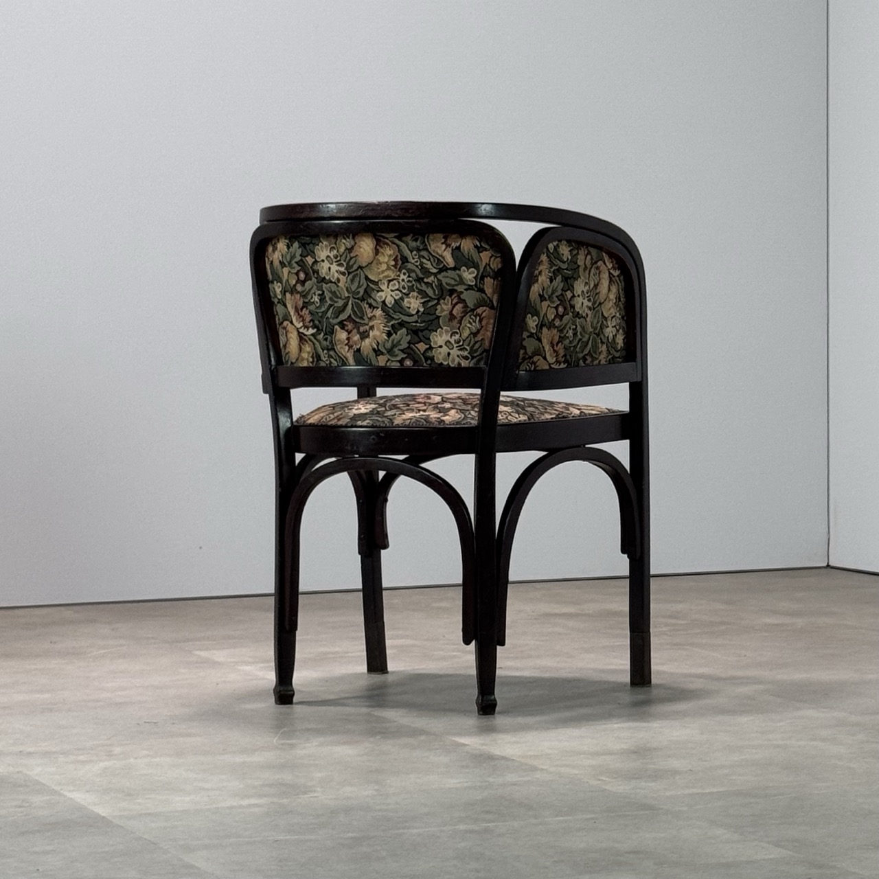 Antique Chair '716/F' 