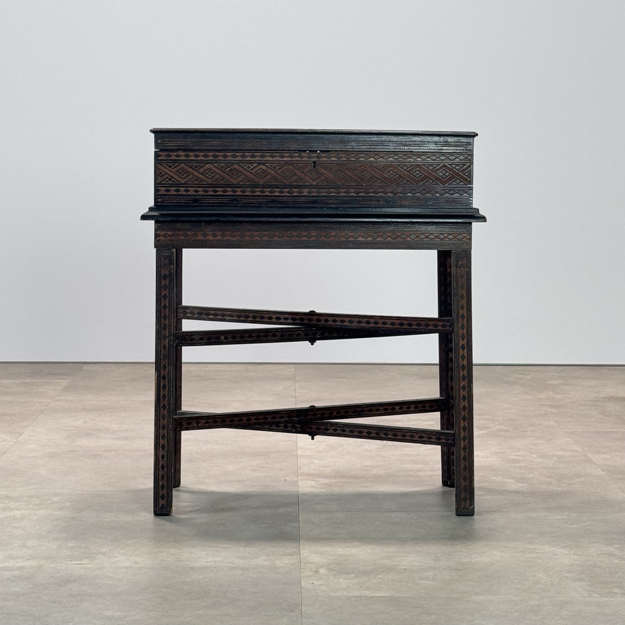 Vintage Side Table Travel 