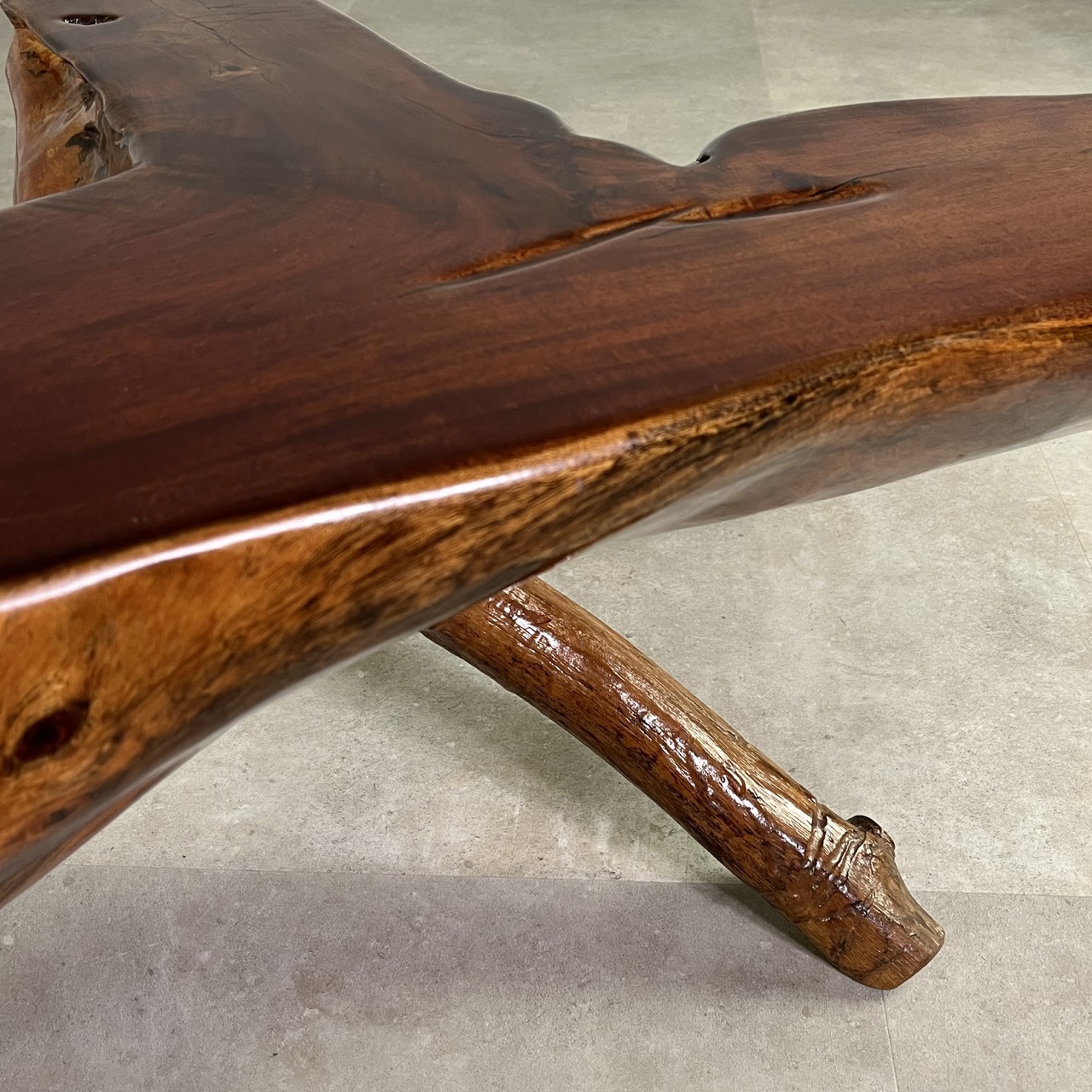 Handcrafted Tree Trunk Coffee Table Handcrafted Tree Trunk Coffee Table