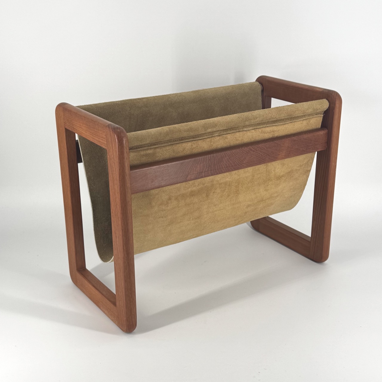 Vintage Magazine Holder 