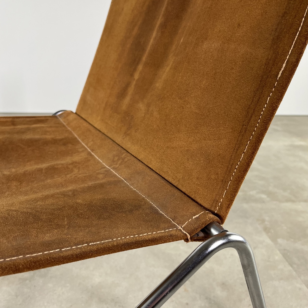 "Bachelor" Chair