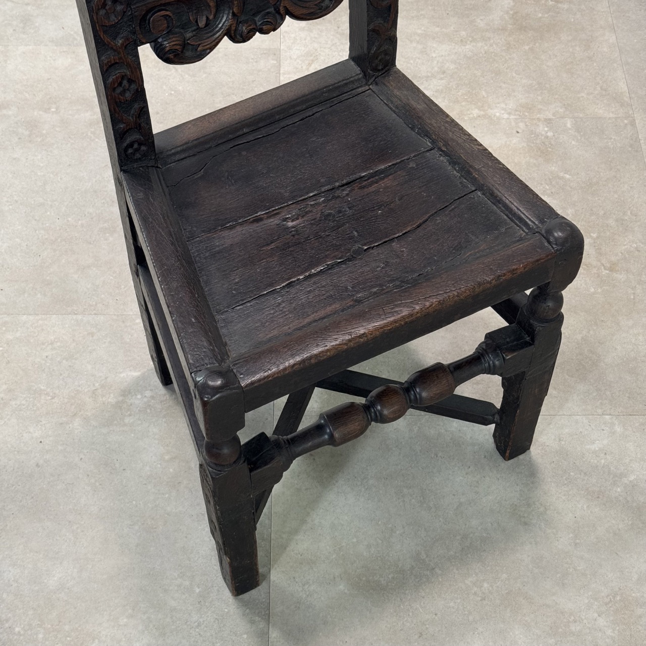 Antique Hallway Chair 