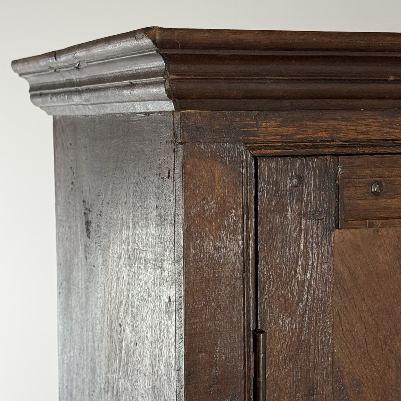 Vintage Cabinet "Rustic"