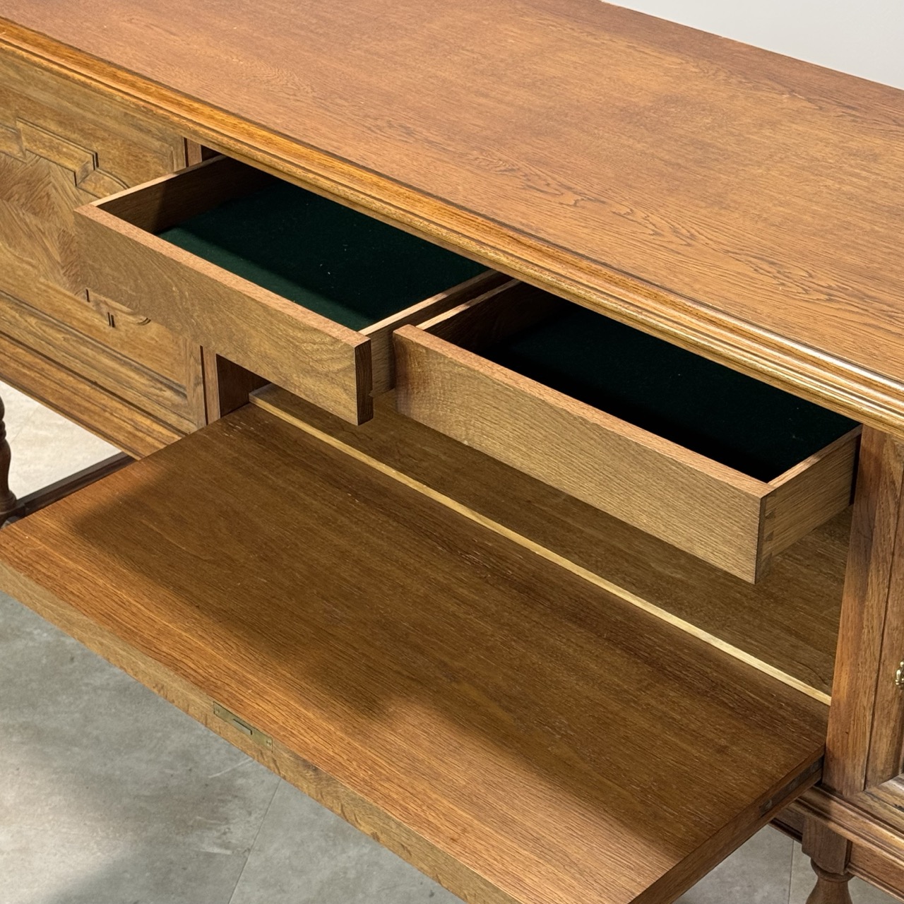 Vintage Sideboard Oak