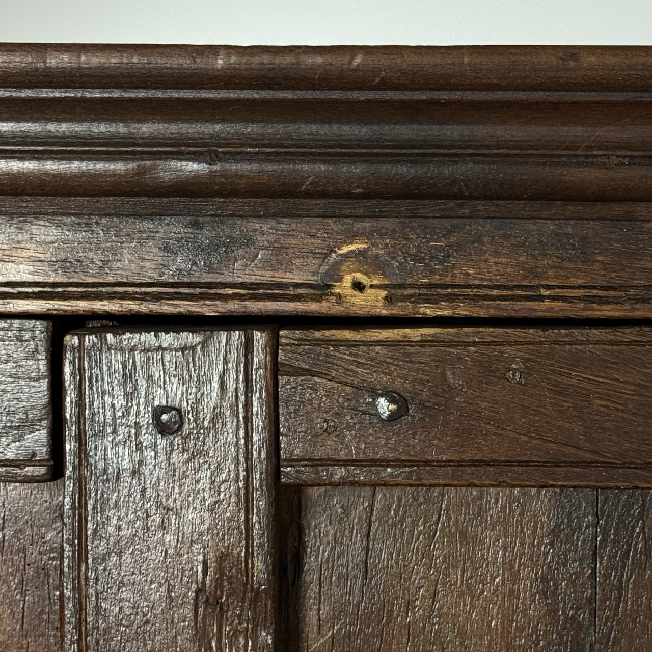 Vintage Cabinet "Rustic"