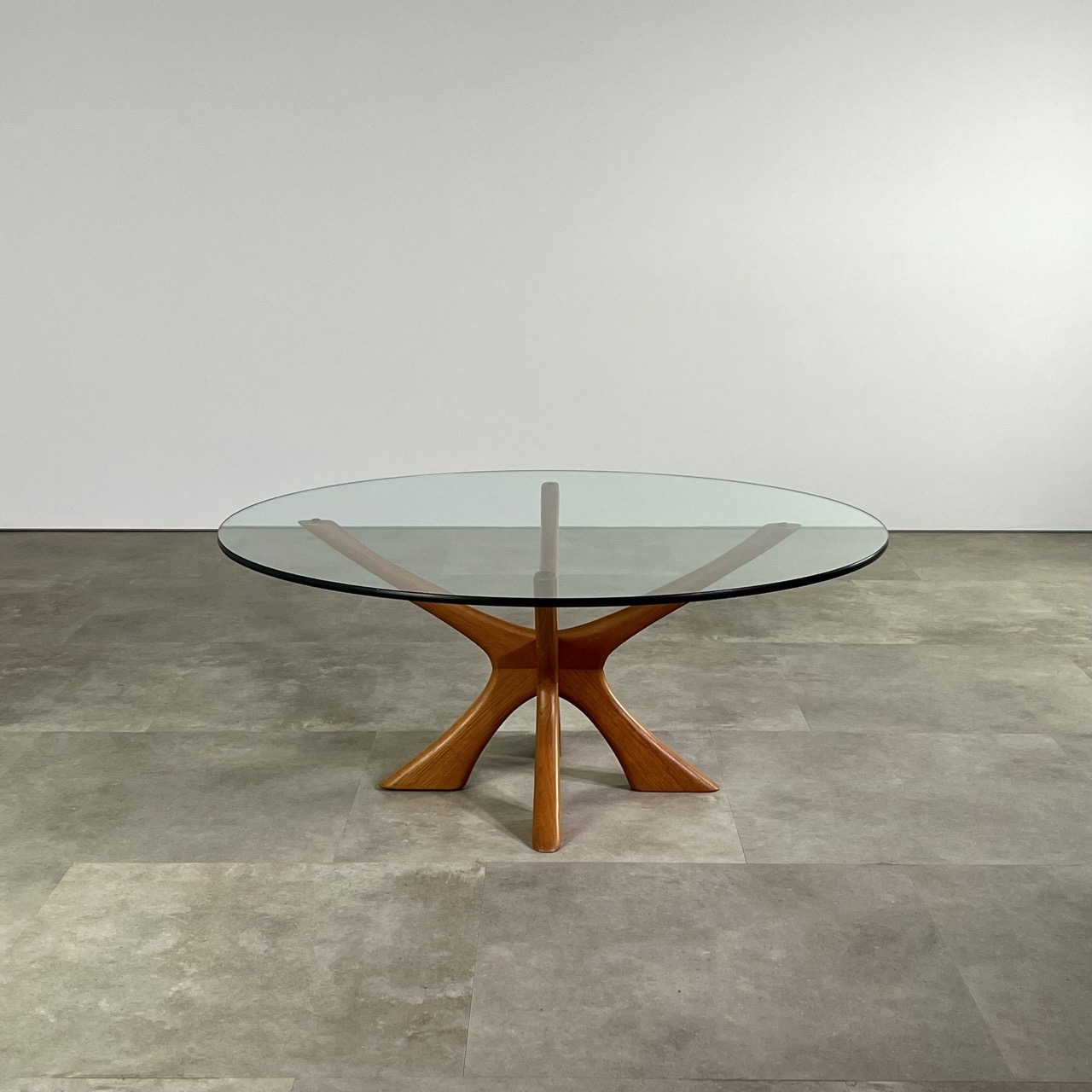 "T118" Coffee Table