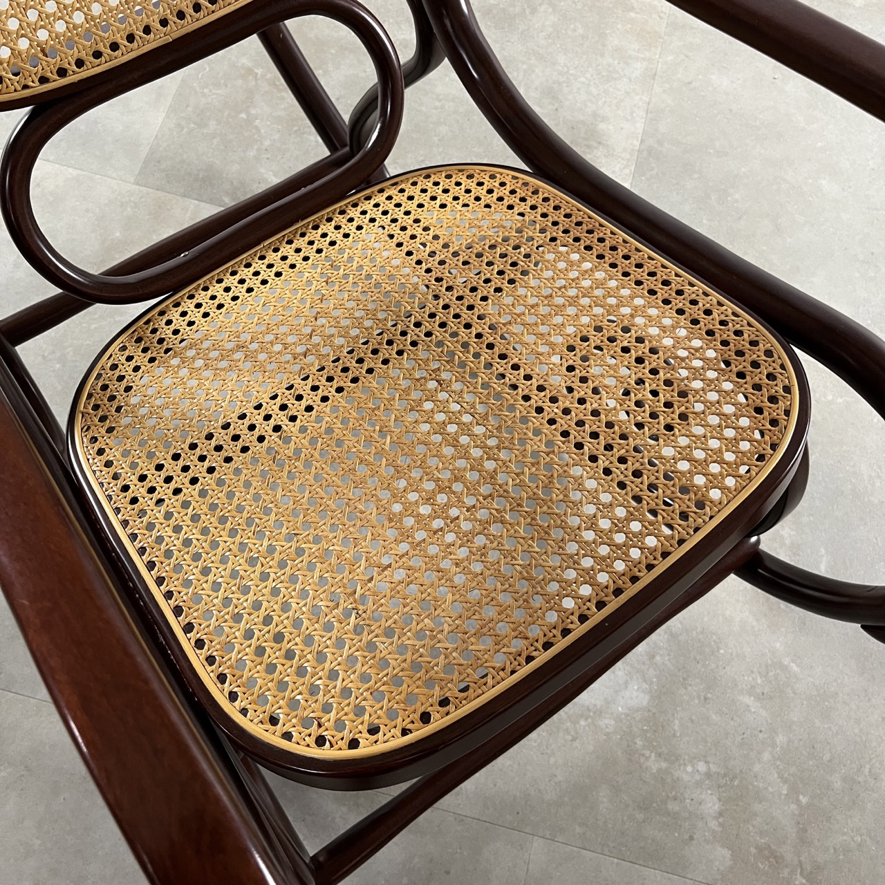 "825 model" Rocking Chair