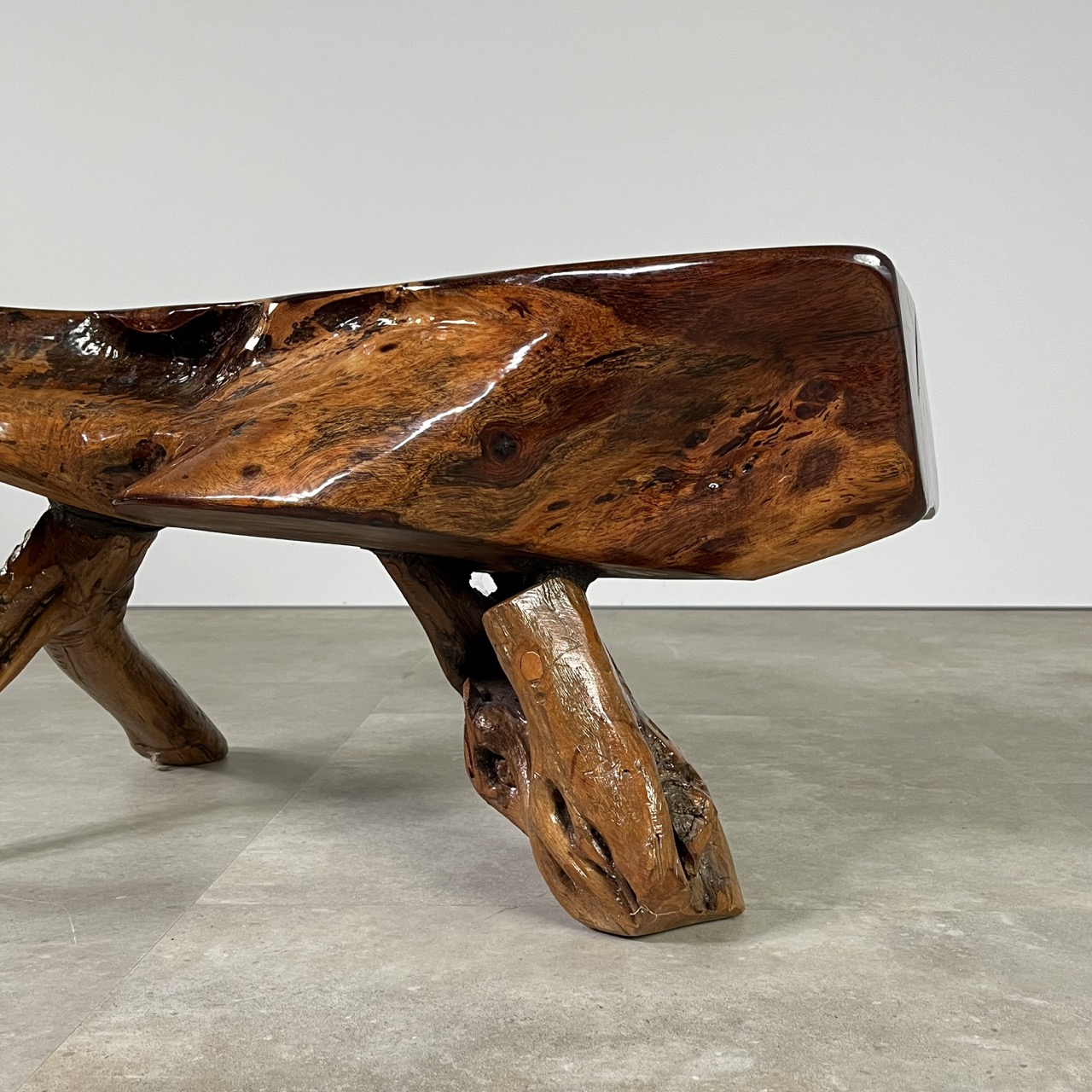 Handcrafted Tree Trunk Coffee Table Handcrafted Tree Trunk Coffee Table