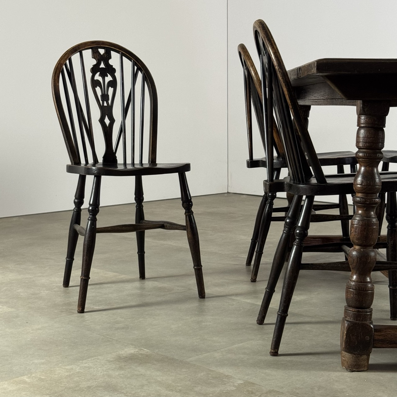 Antique Dining Set 