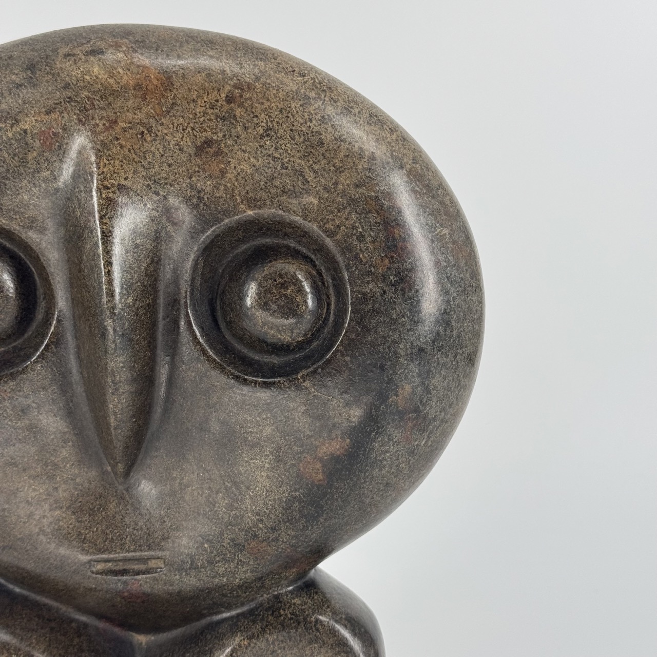 Sculpture Leon Mukaera