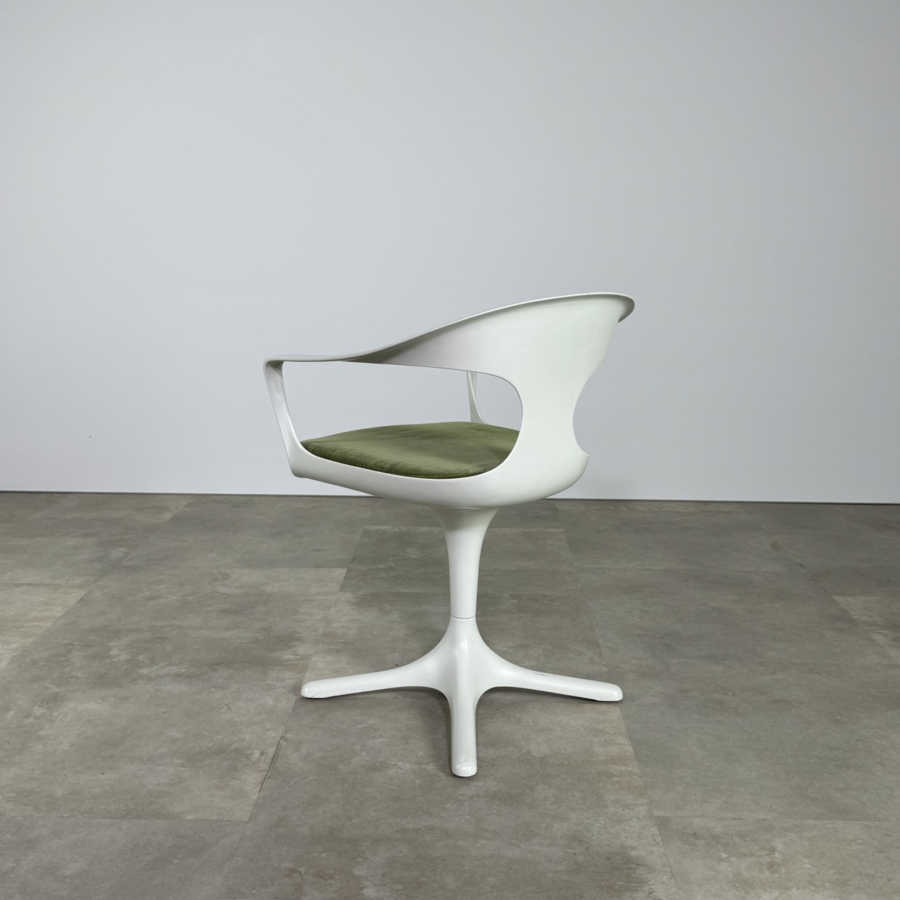 Space Age Dining Set Space Age Dining Set