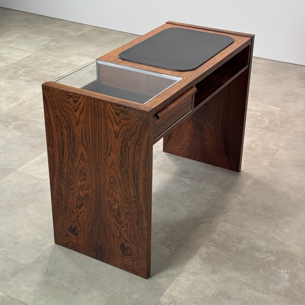 Vintage Jewelers Desk / Counter Vintage Jewelers Desk / Counter