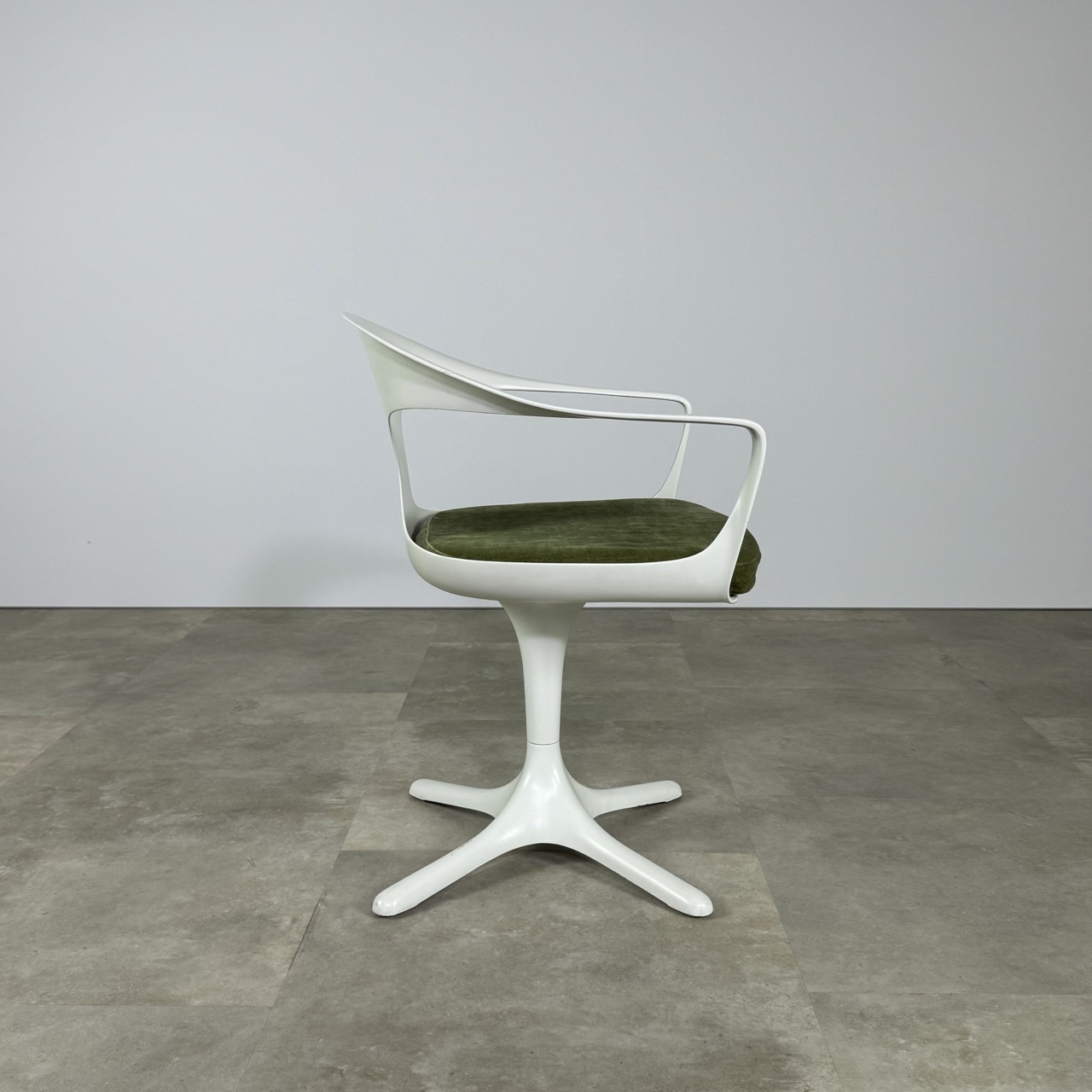 Space Age Dining Set Space Age Dining Set