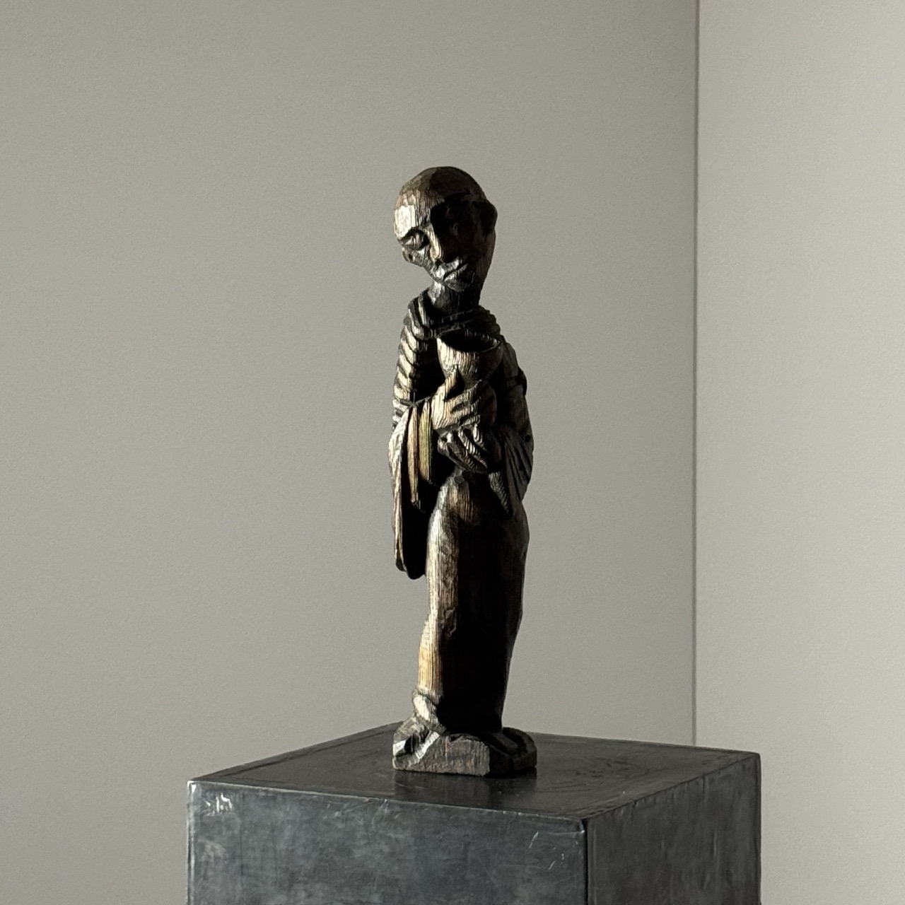Statue Monk