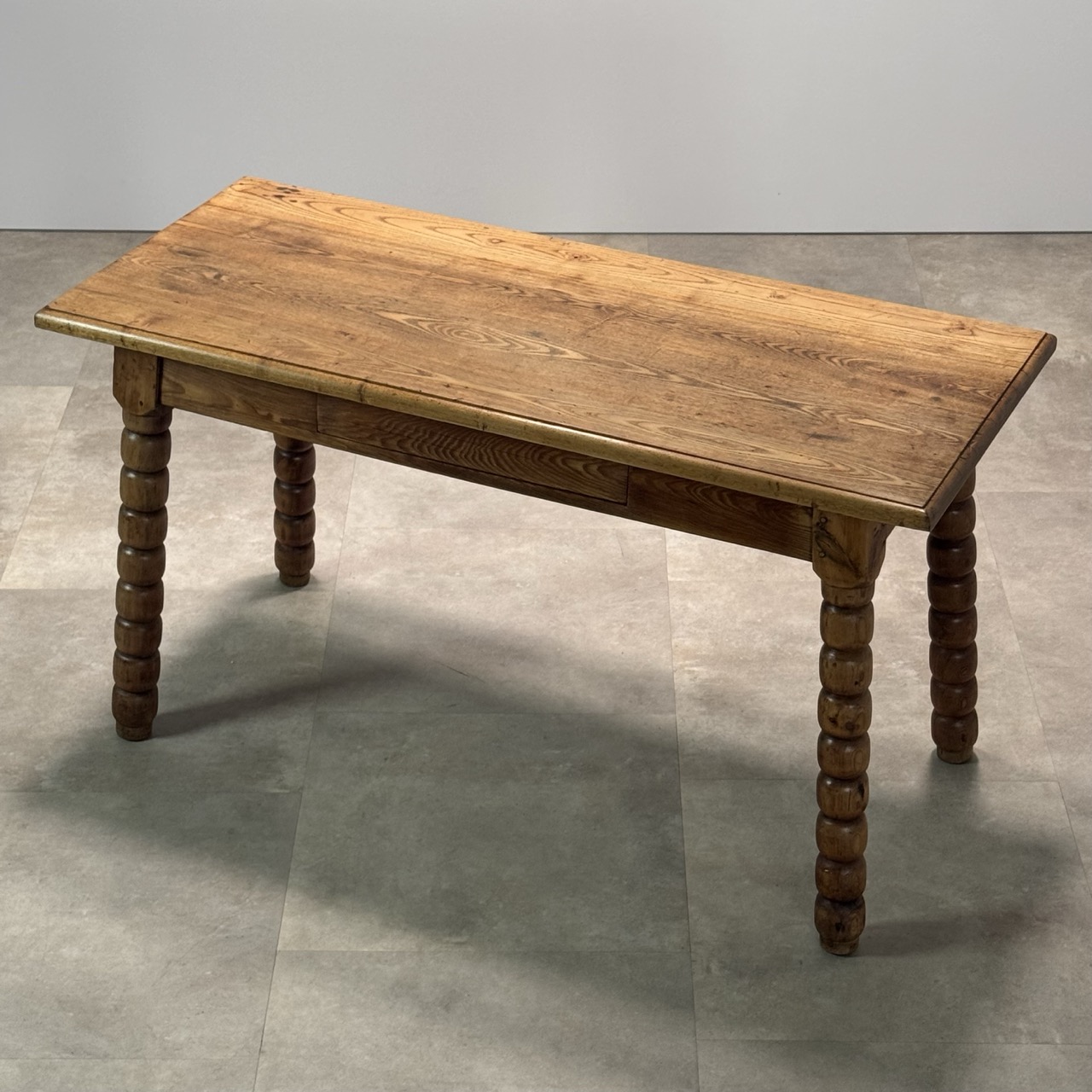 Vintage Desk Table Bobbin