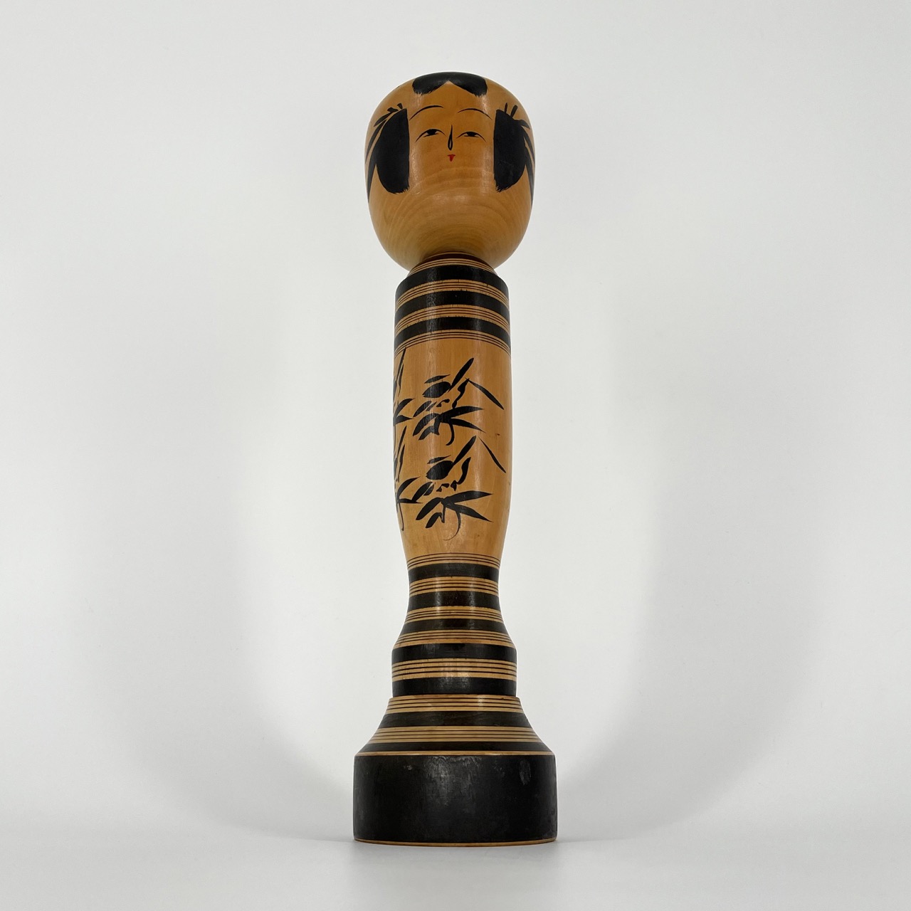 Kokeshi "Sakunami" 