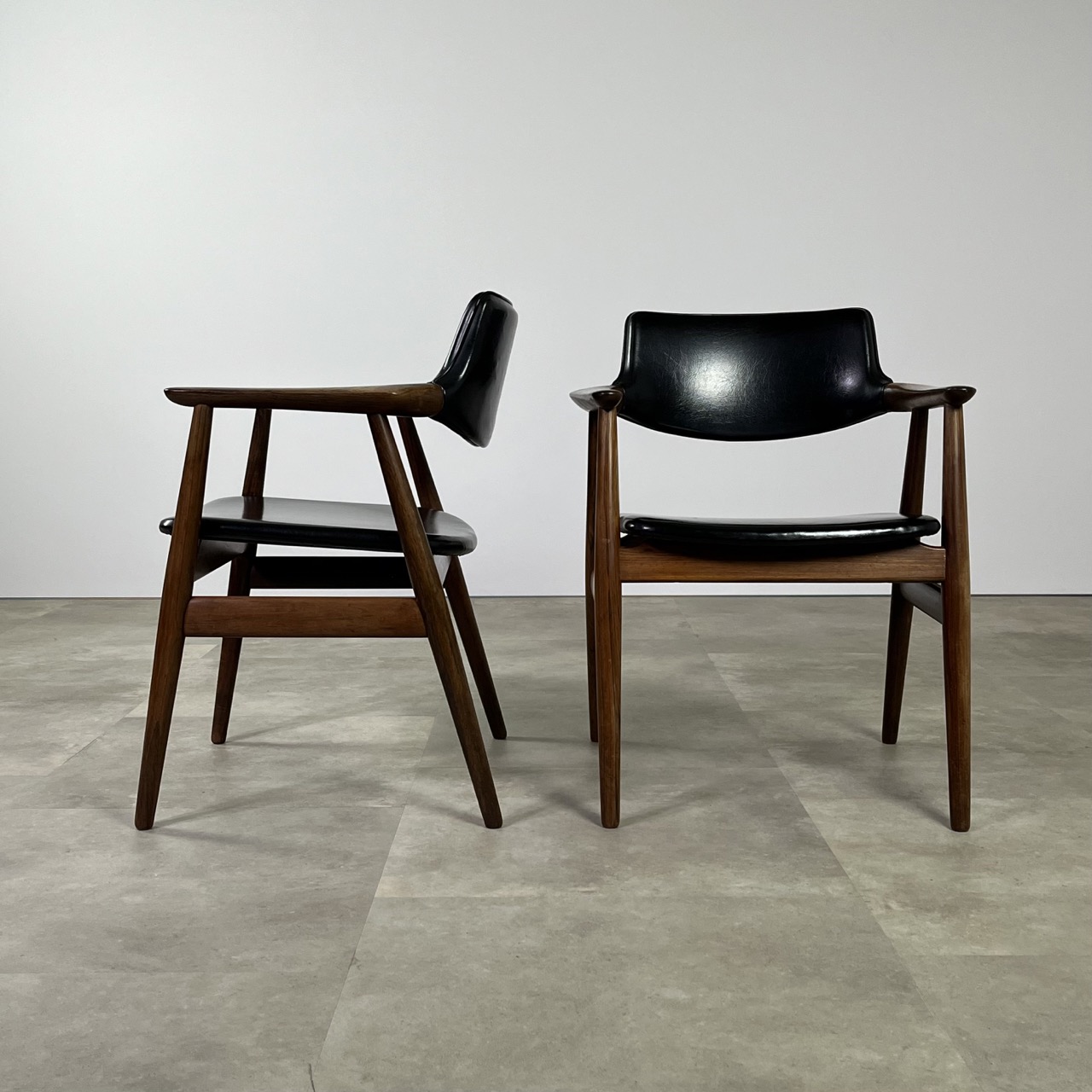 "GM11" Dining Chairs