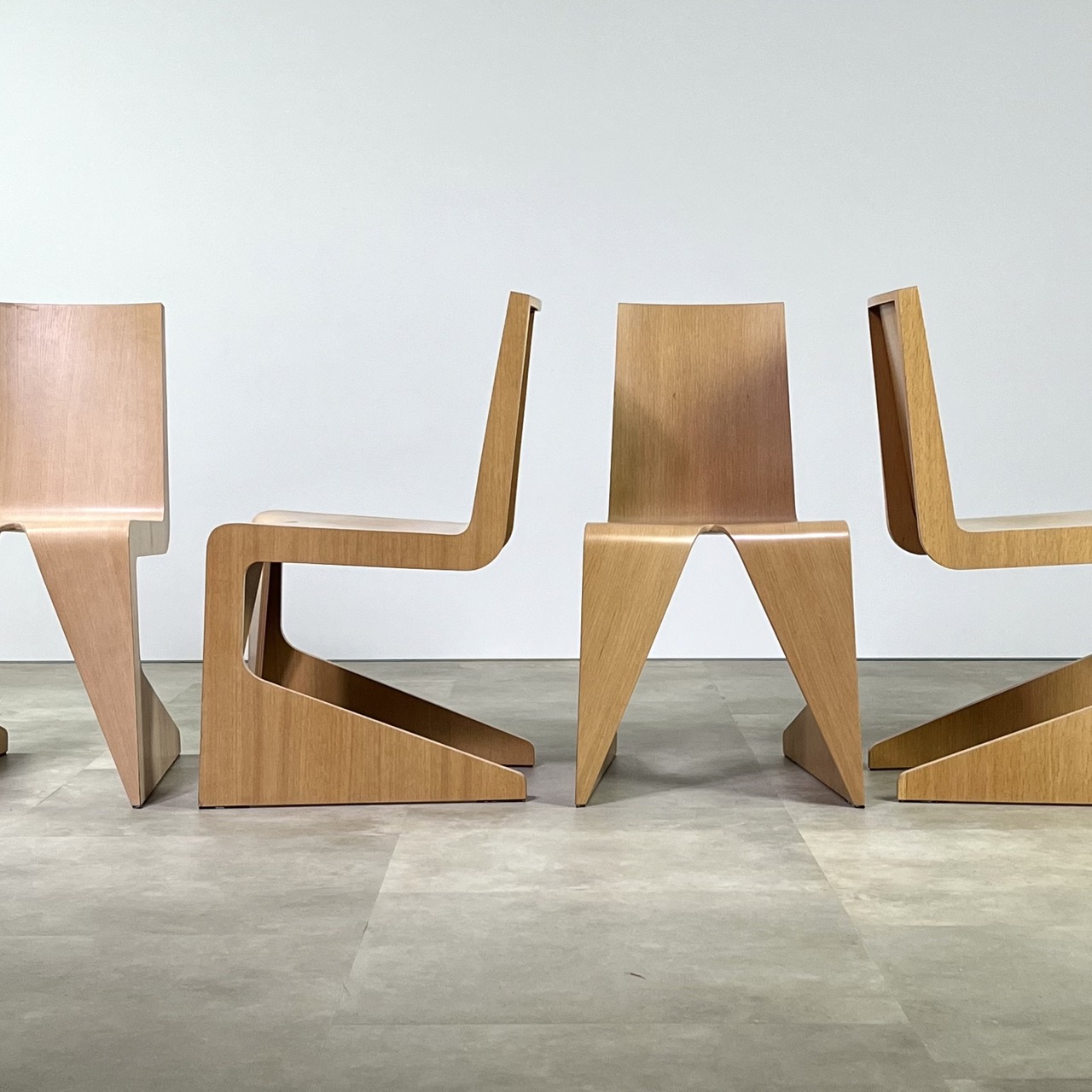 "LRC" Chairs "LRC" Chairs