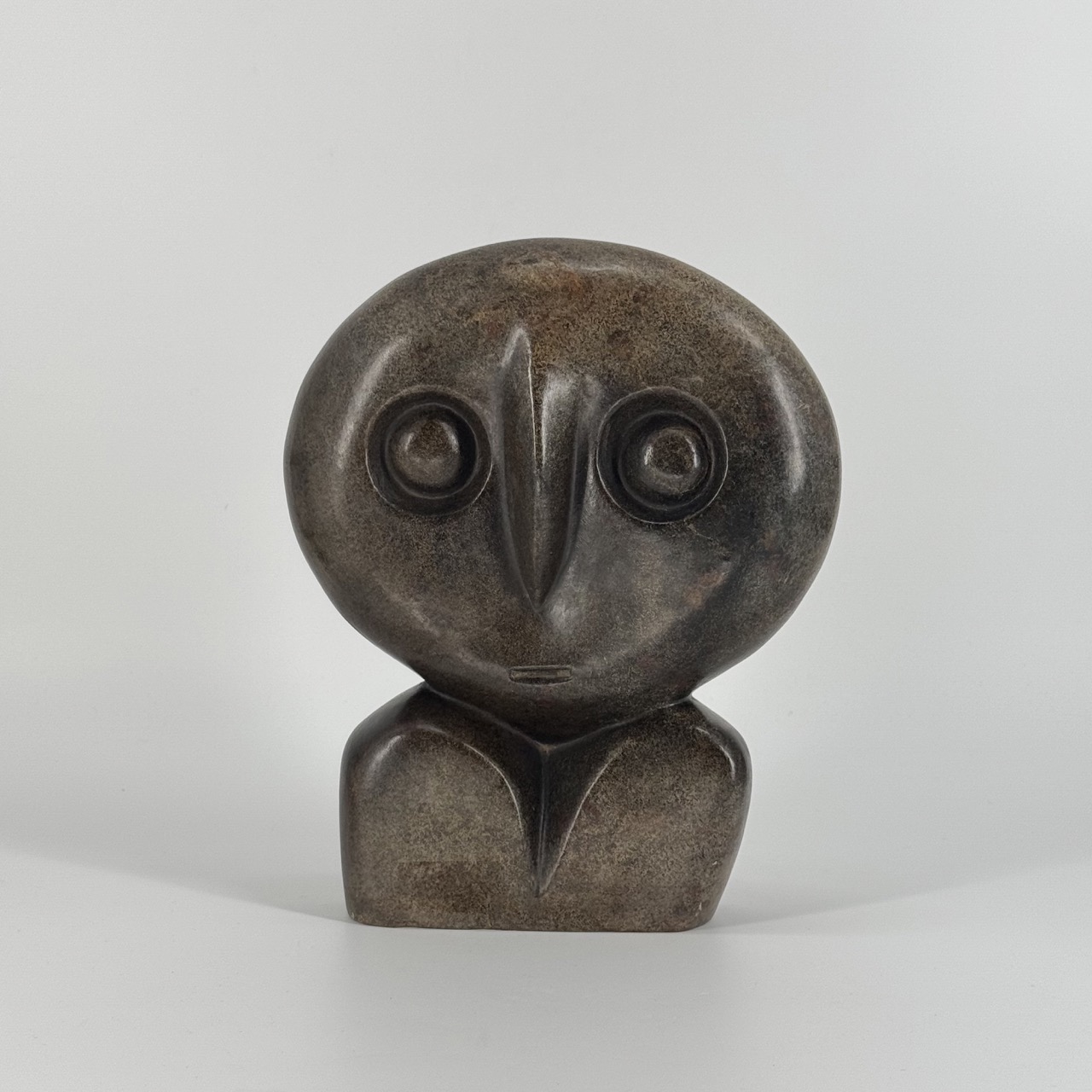 Sculpture Leon Mukaera