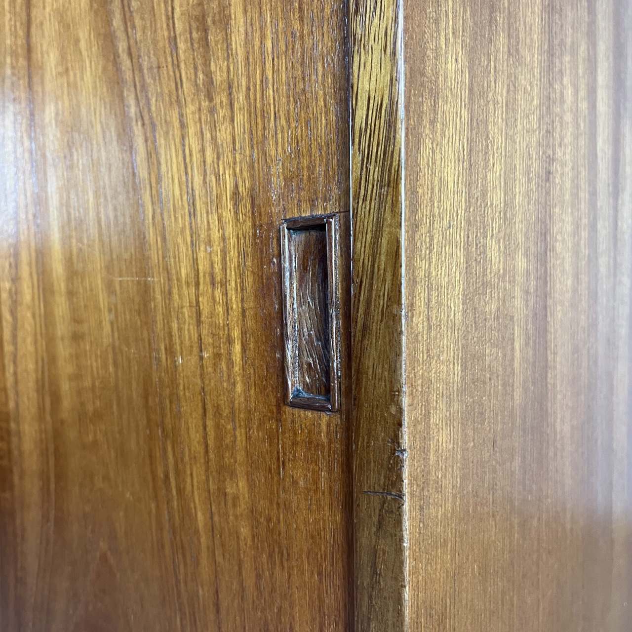 "CH-304" Cabinet "CH-304" Cabinet