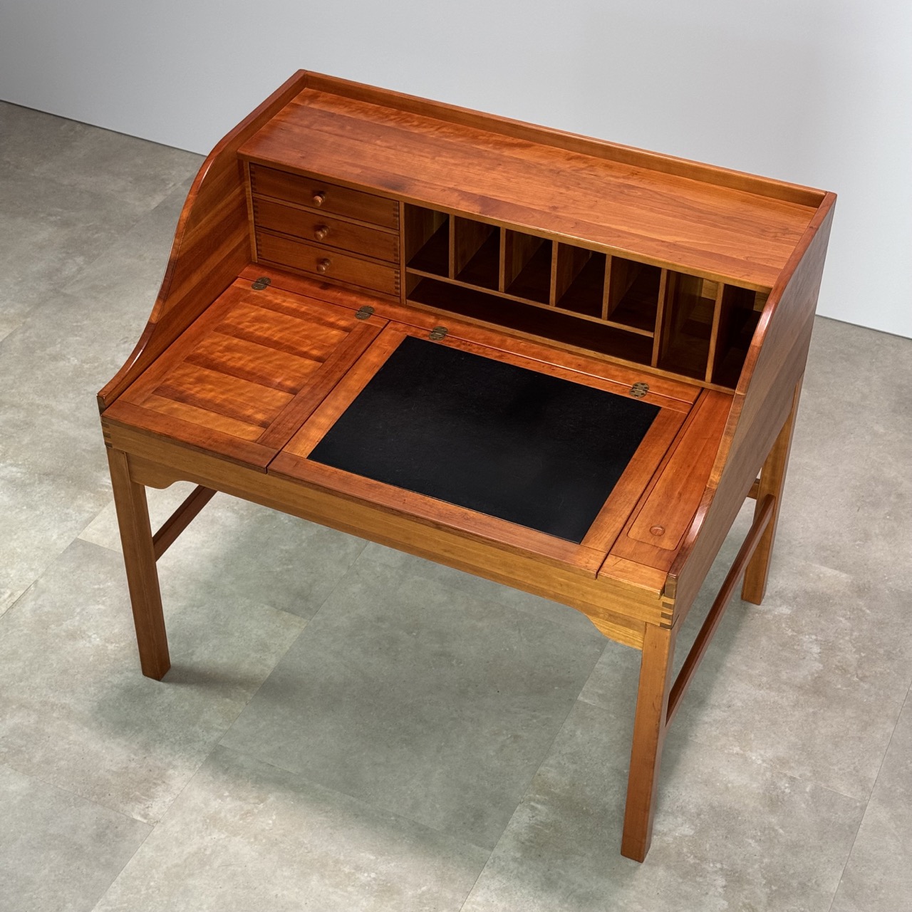 Vintage Desk Vintage Desk