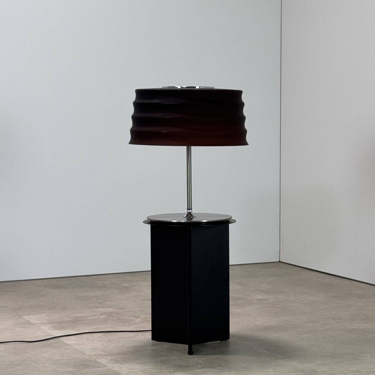 Vintage Table Lamp  "C'HI"