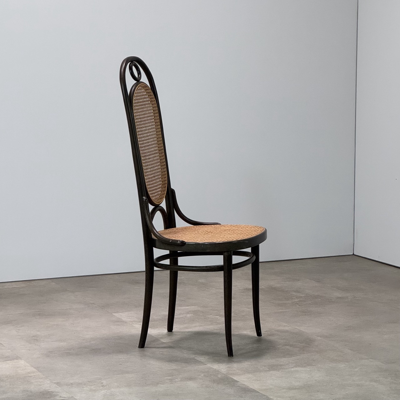 Vintage Chair "No. 207 - Long John"