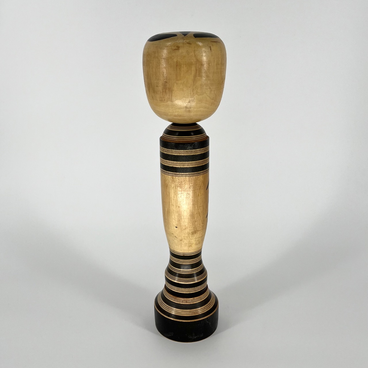 Kokeshi "Sakunami" 