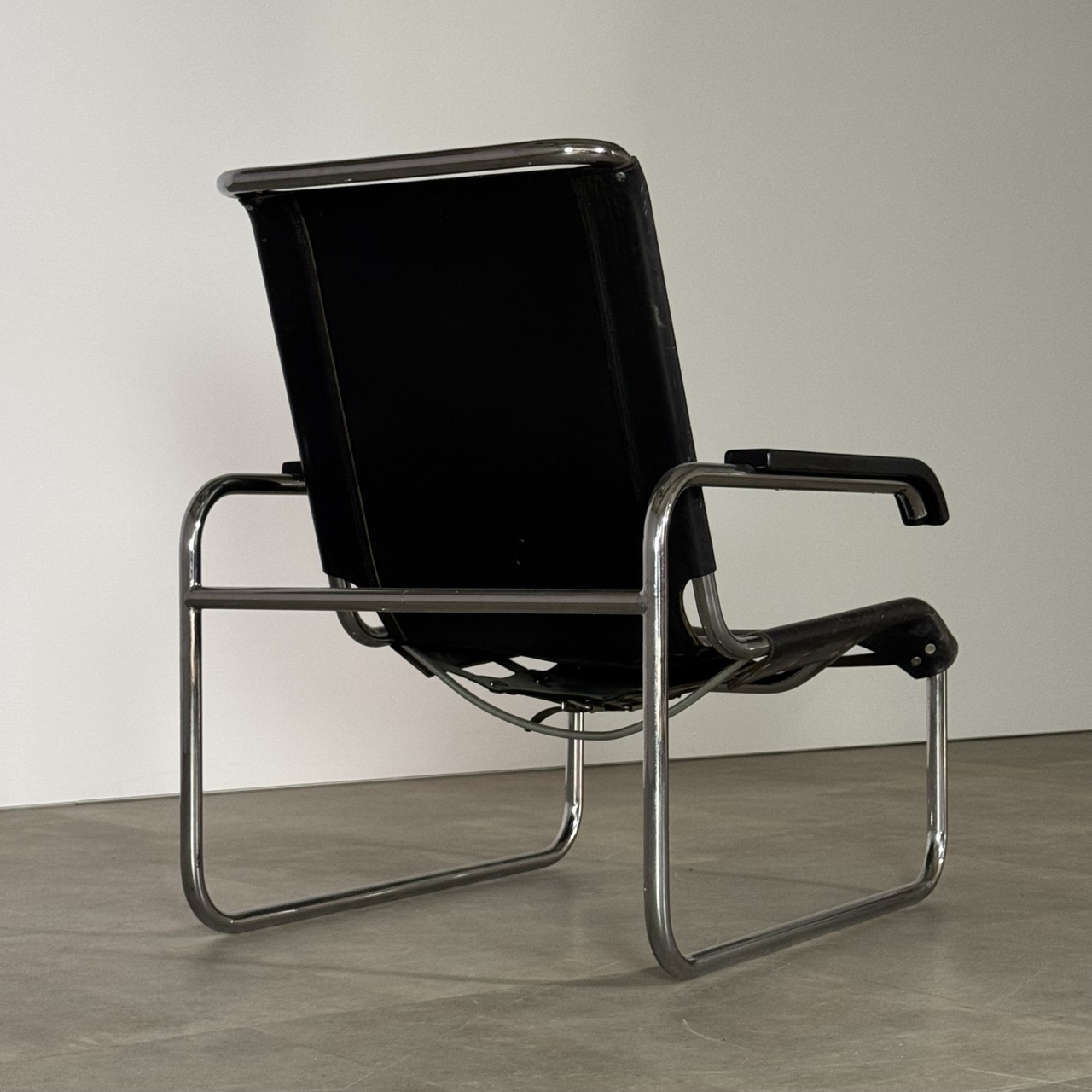 "S35" Lounge Chair