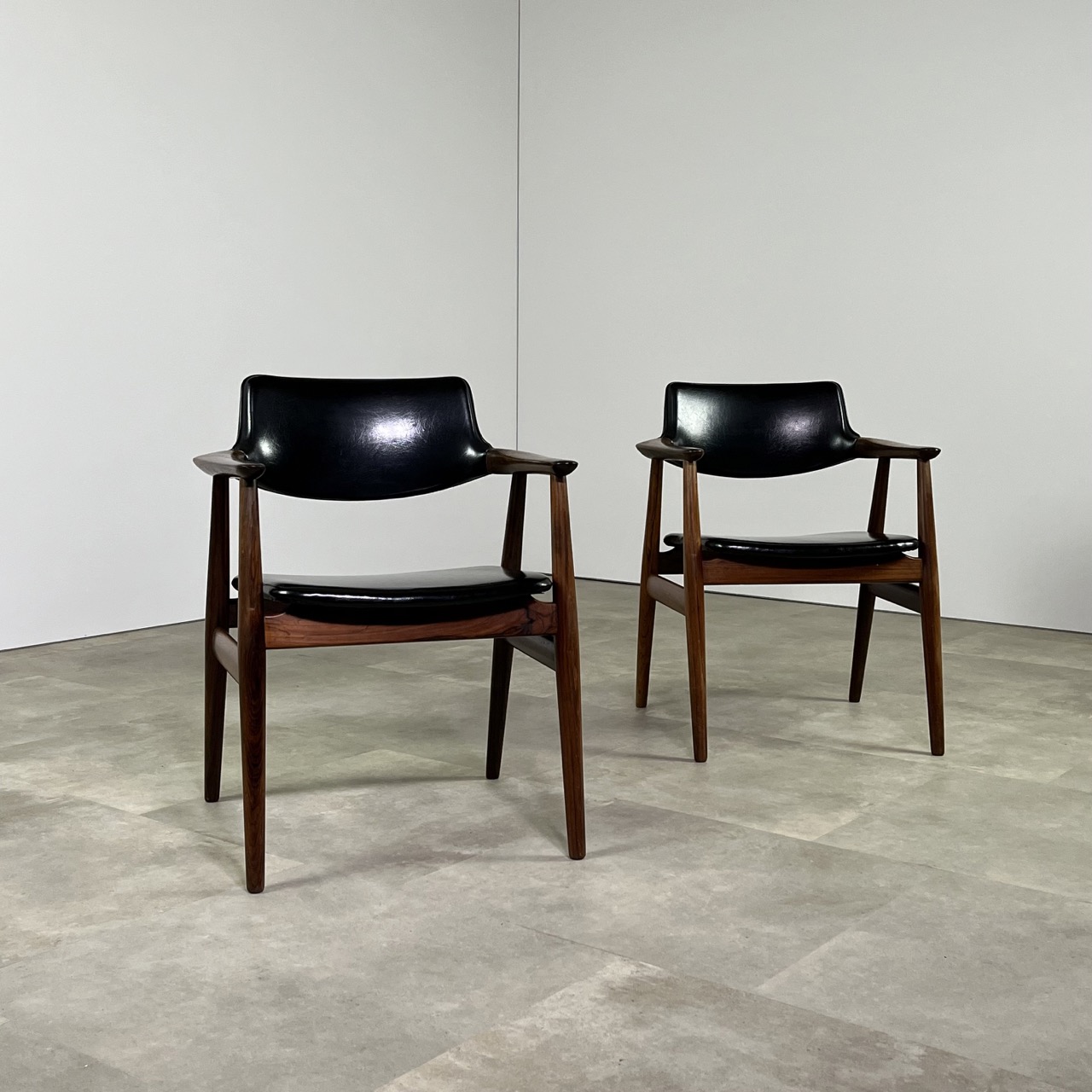 "GM11" Dining Chairs