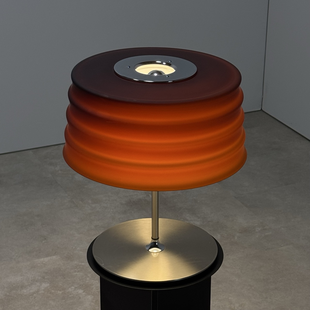 Vintage Table Lamp  "C'HI"