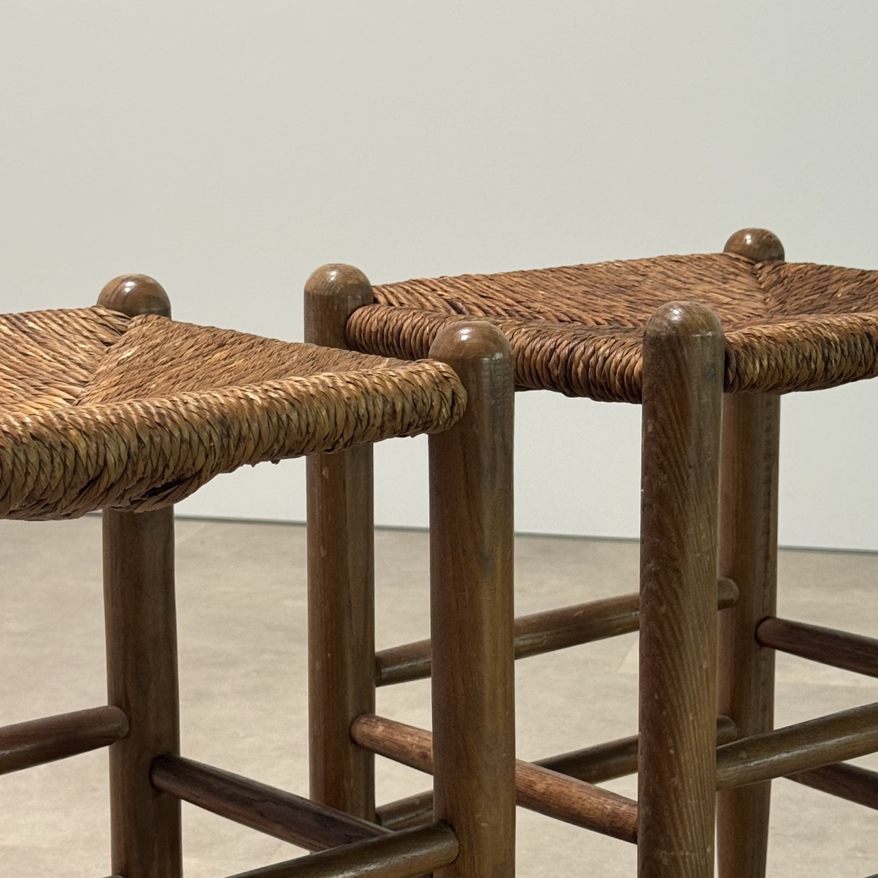 Vintage Stools Oak Rush