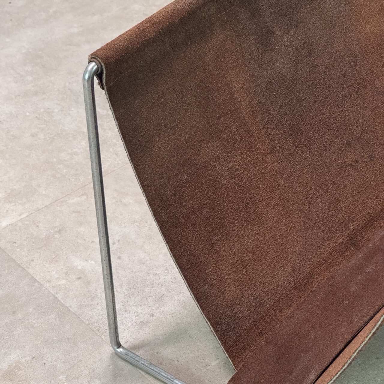 Vintage Magazine Rack Suede