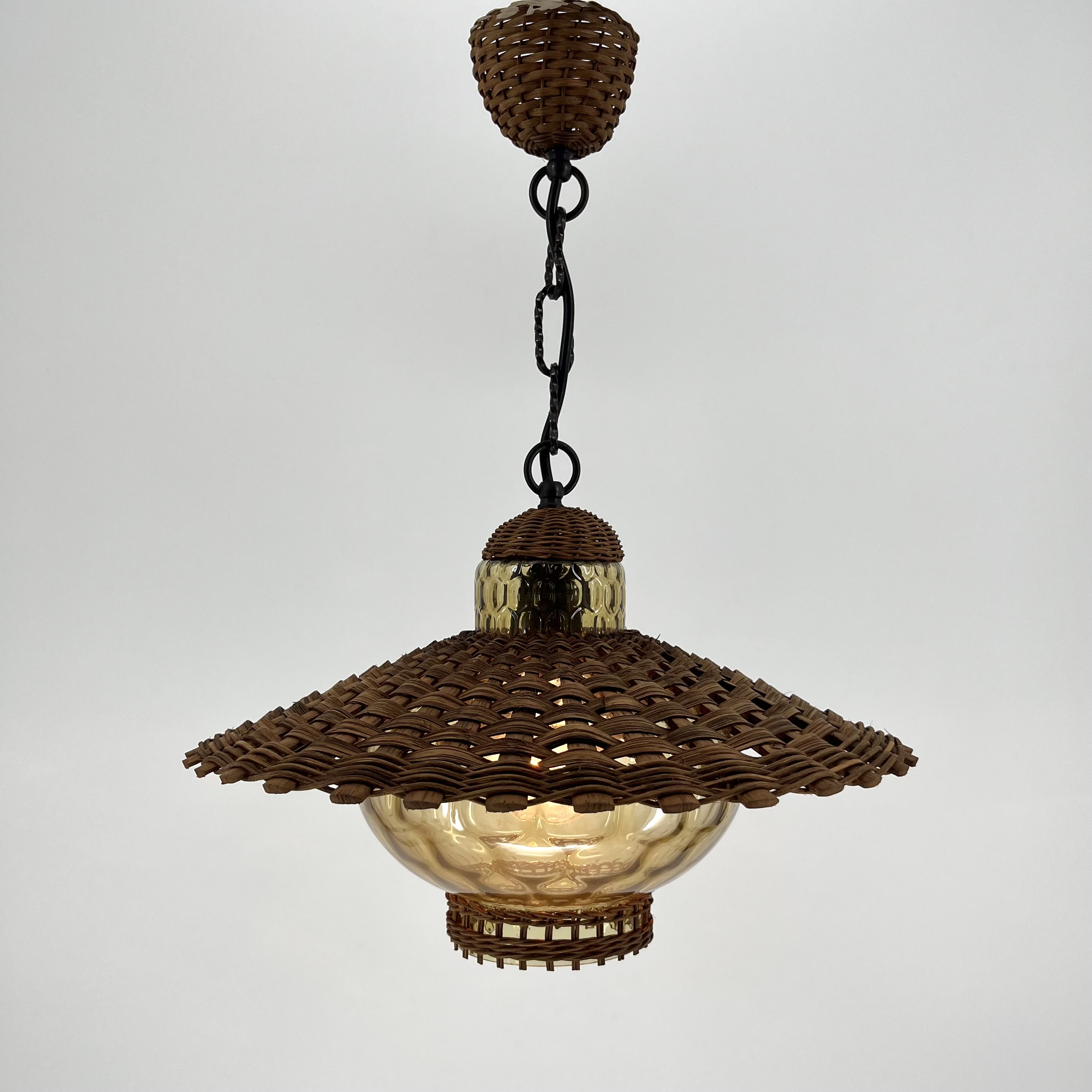 Mid-mod Pendant Lamp