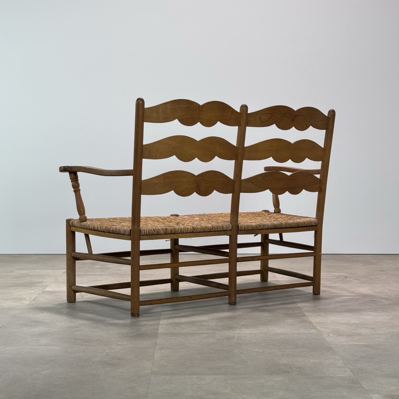 Vintage Bench Oak Rush