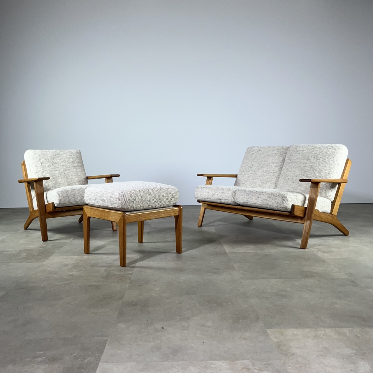 "GE290" Sofa "GE290" Sofa