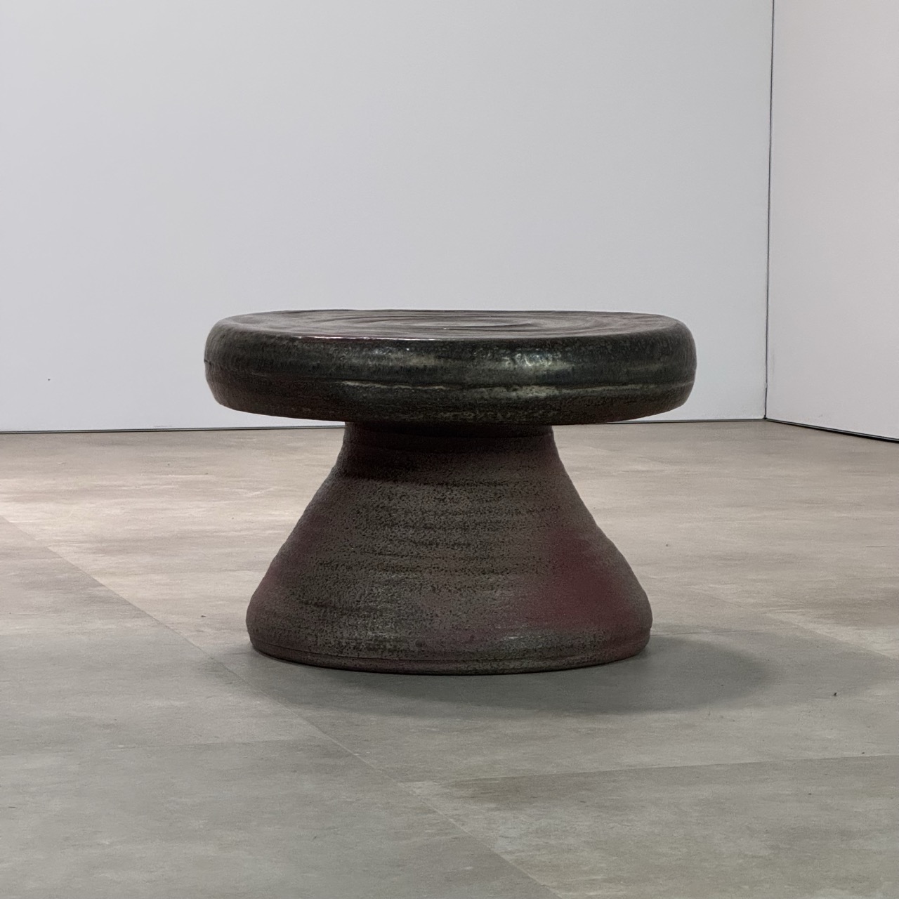 Vintage Side Table Ceramic