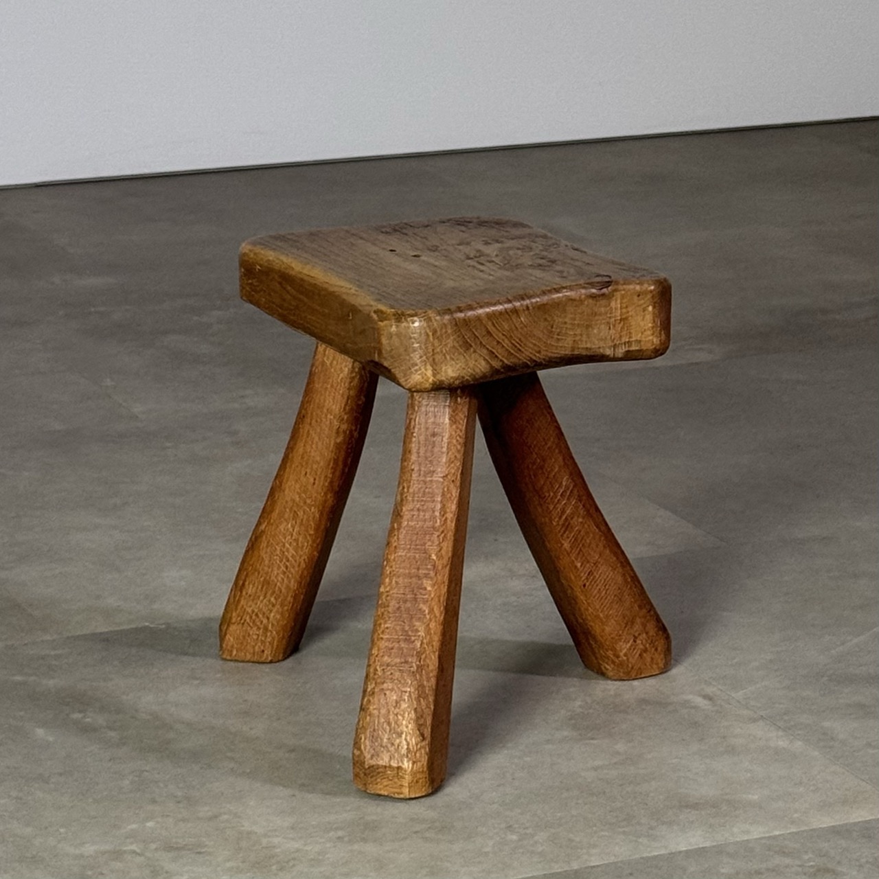 Vintage Stool Rustic 