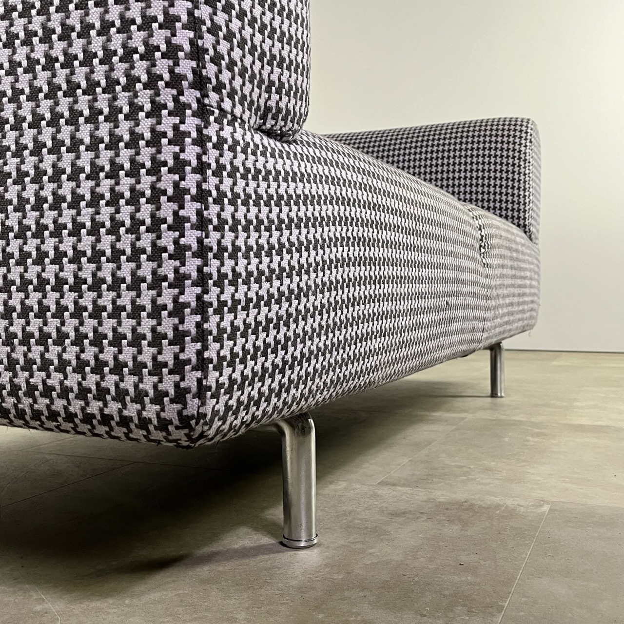 "MET 250" sofa