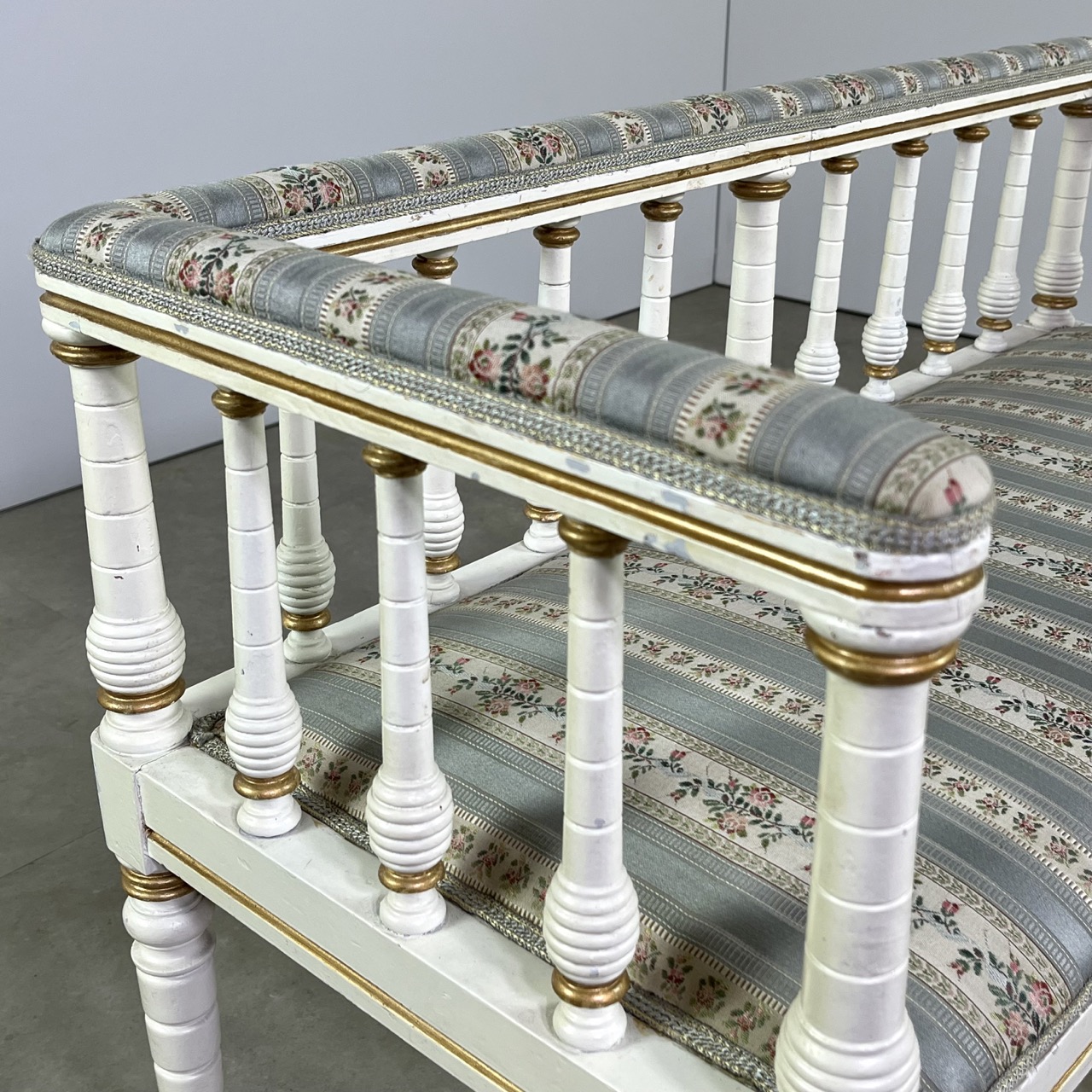 Gustavian Bench Gustavian Bench