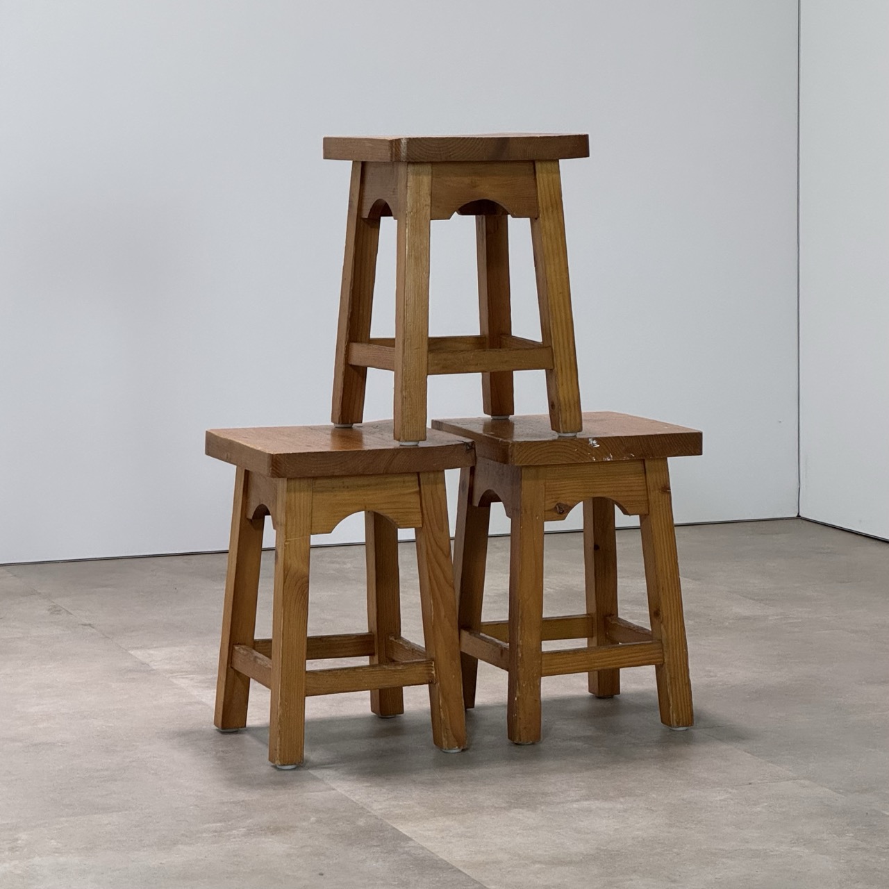 Vintage Stools Pine